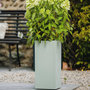 Voir la diapositive 3 : Eda Pot de fleurs carré Basalt Up 29,5 x 49,5 cm - 36 L - Vert amande - Eda