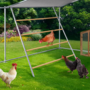 Voir la diapositive 2 : ID MARKET Grand perchoir pour poules 4 niveaux en bois compatible enclos