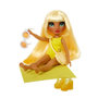 Voir la diapositive 2 : Rainbow Rainbow High Swim & Style - Poupée mannequin ariculée 27 cm - Sunny (Jaune) - Maillot de bain + Paréo - a partir de 4 ans