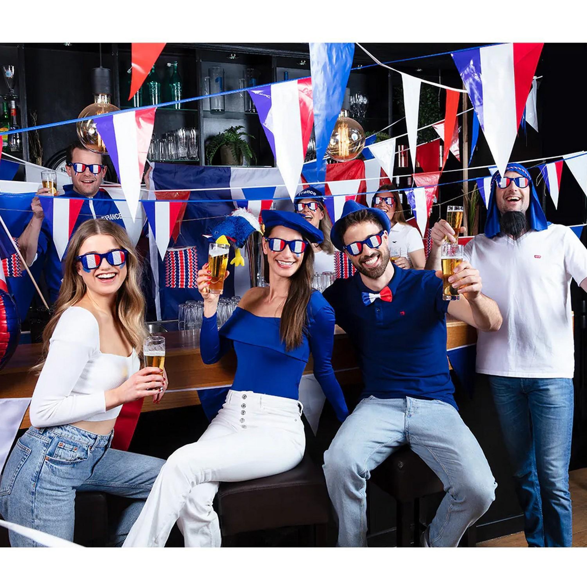Voir la diapositive 4 : Boland Lunettes party France