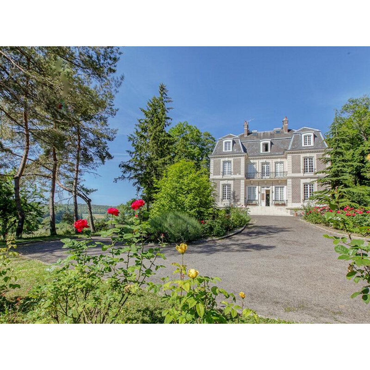 Smartbox 3 jours en chambre d'époque d'un château avec dîner près de Rouen - Coffret Cadeau Séjour