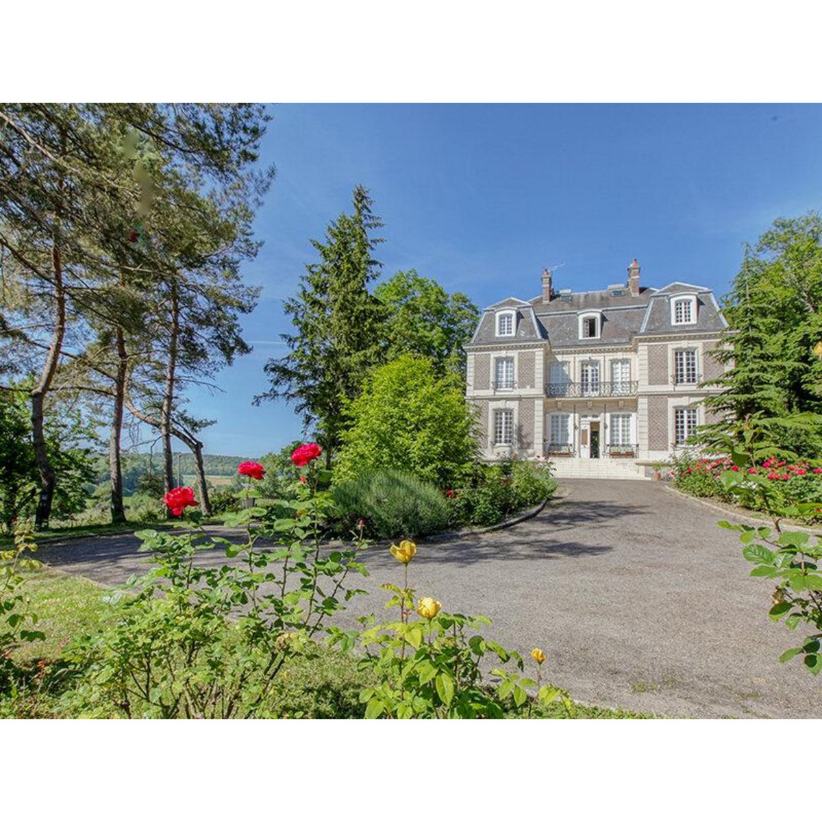 Smartbox 3 jours en chambre d'époque d'un château avec dîner près de Rouen - Coffret Cadeau Séjour