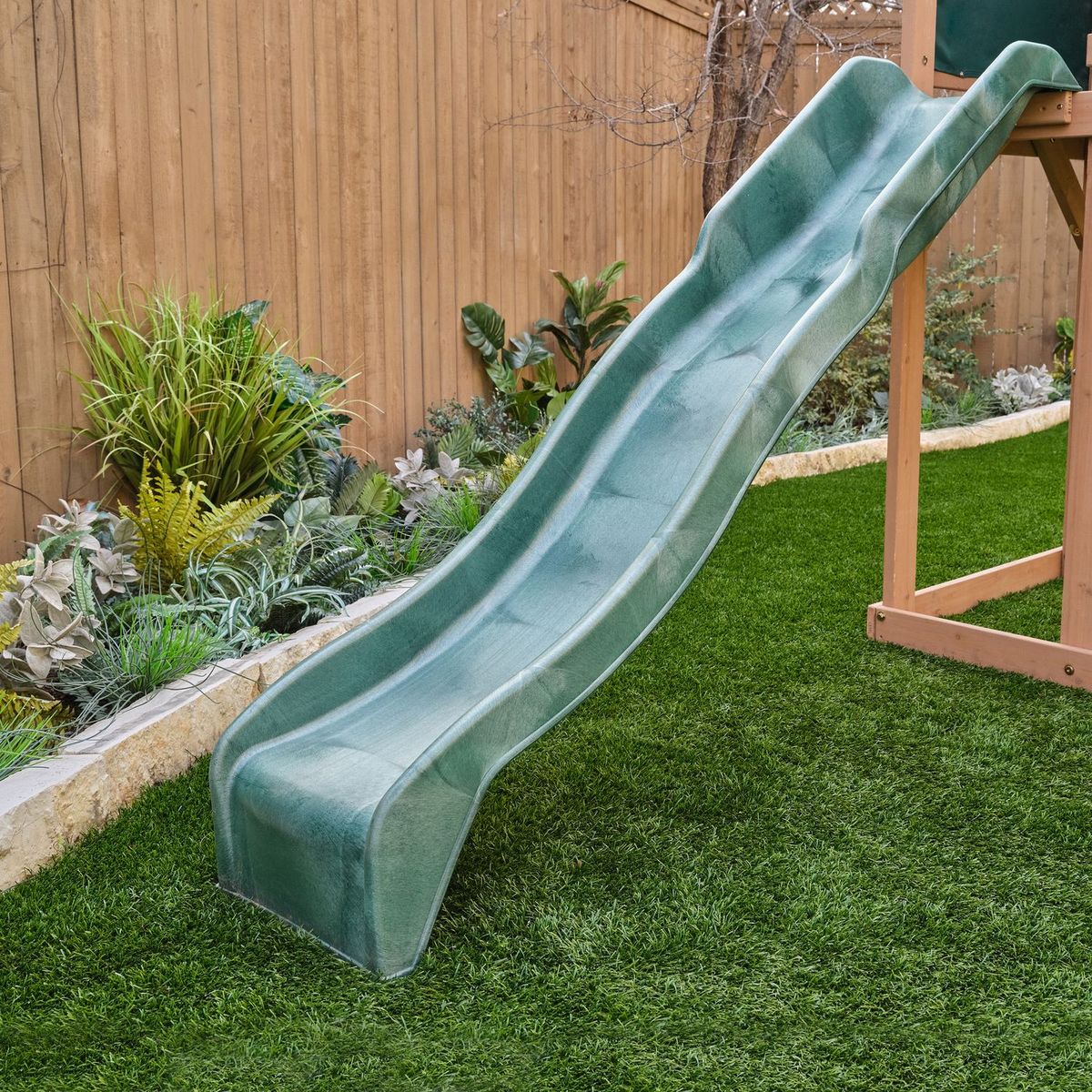 Kidkraft Aire de jeux avec toboggan - bois - H2,55m - HIDEAWAY HAVEN 