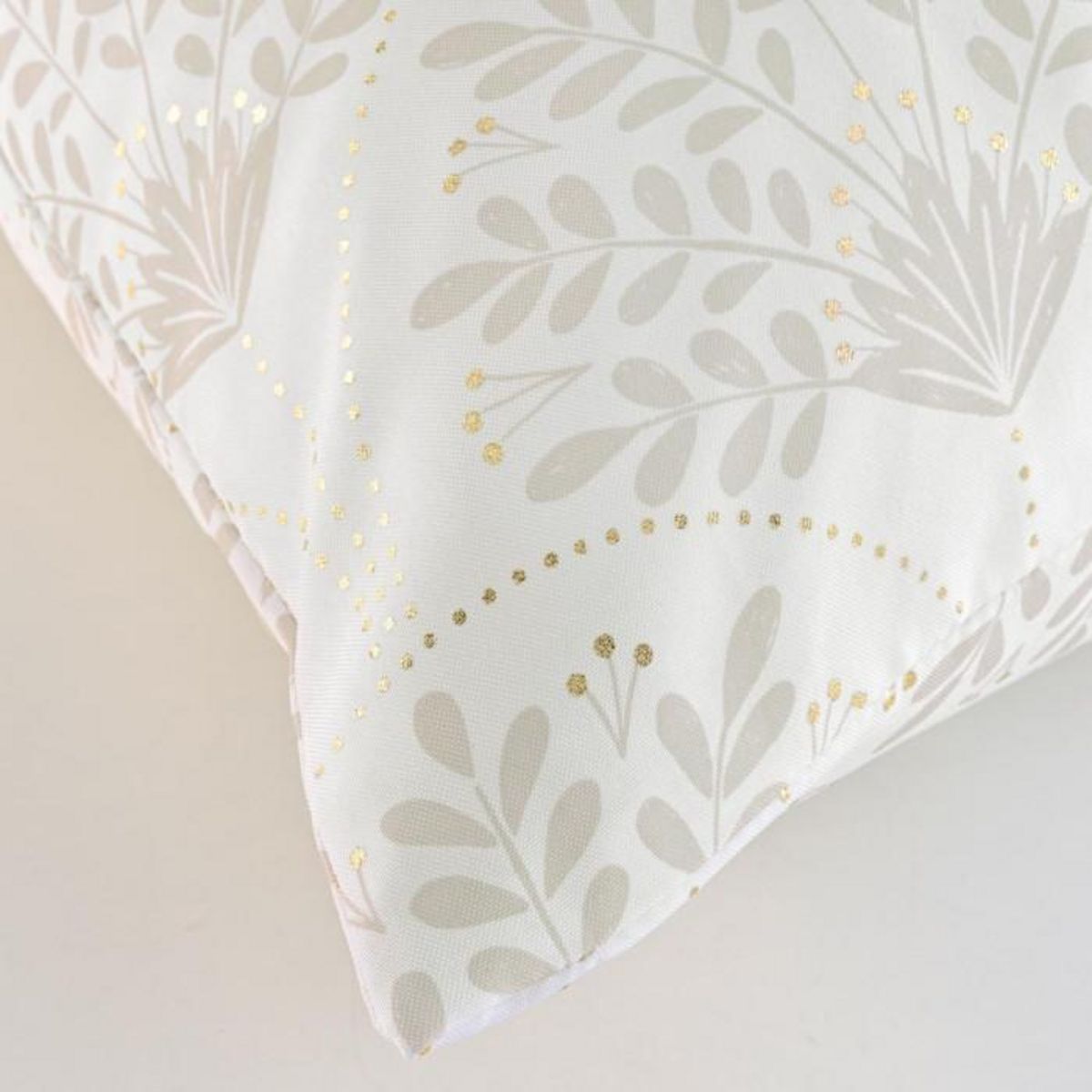 Paris Prix Coussin Déco Imprimé  Majestia  60x60cm Blanc