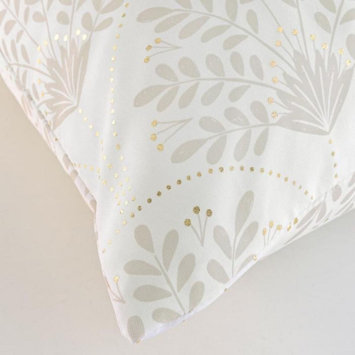 Paris Prix Coussin Déco Imprimé  Majestia  60x60cm Blanc