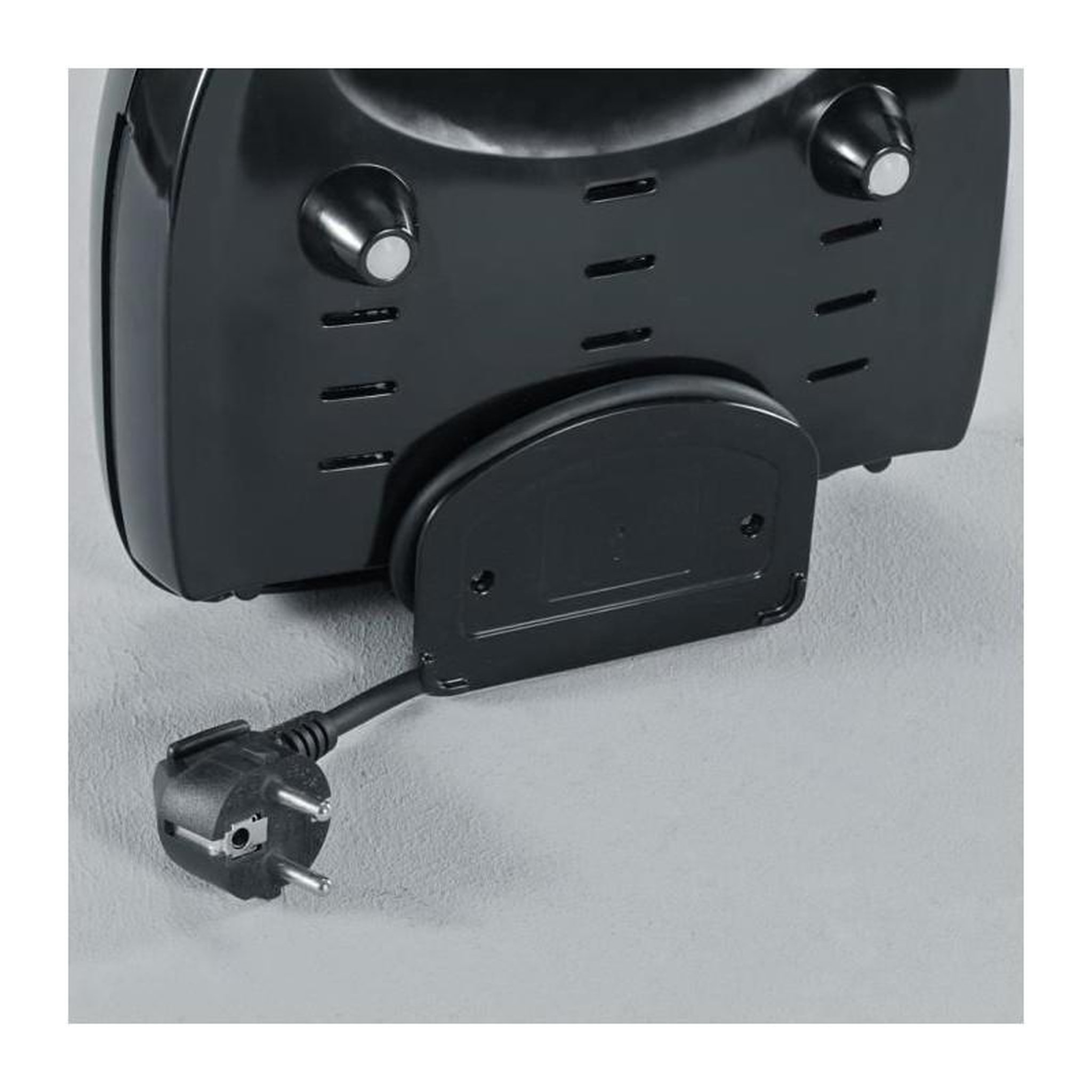 Voir la diapositive 4 : SEVERIN SEVERIN - SA-2969 - Appareil a croque monsieur - Noir - Puissance 600W - Plaques anti-adhésives
