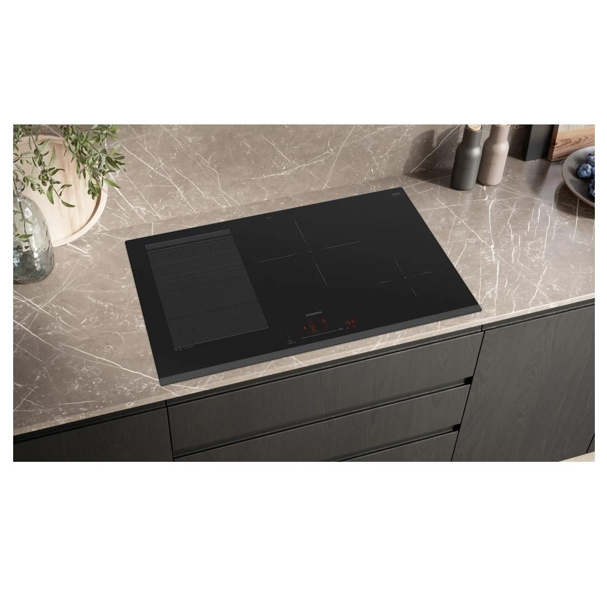 Siemens Table de cuisson induction 80cm 4 feux 7400w noir - EX83RHEC1F
