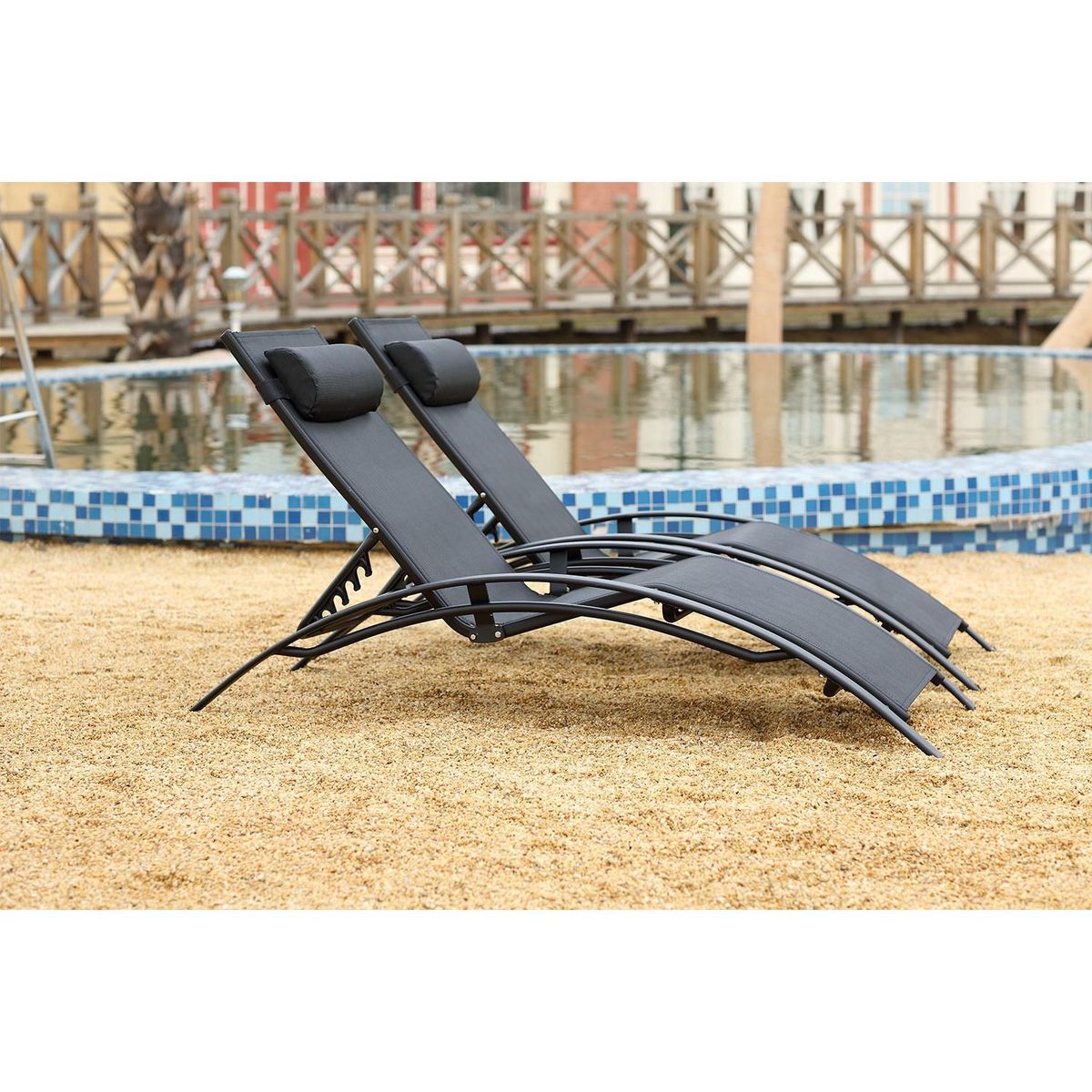 CONCEPT USINE Lot de 2 transats empilables et ajustables en alu noir BAHIA