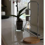 Voir la diapositive 3 : United Entertainment United Entertainment Lampe a levitation magnetique avec base en chene