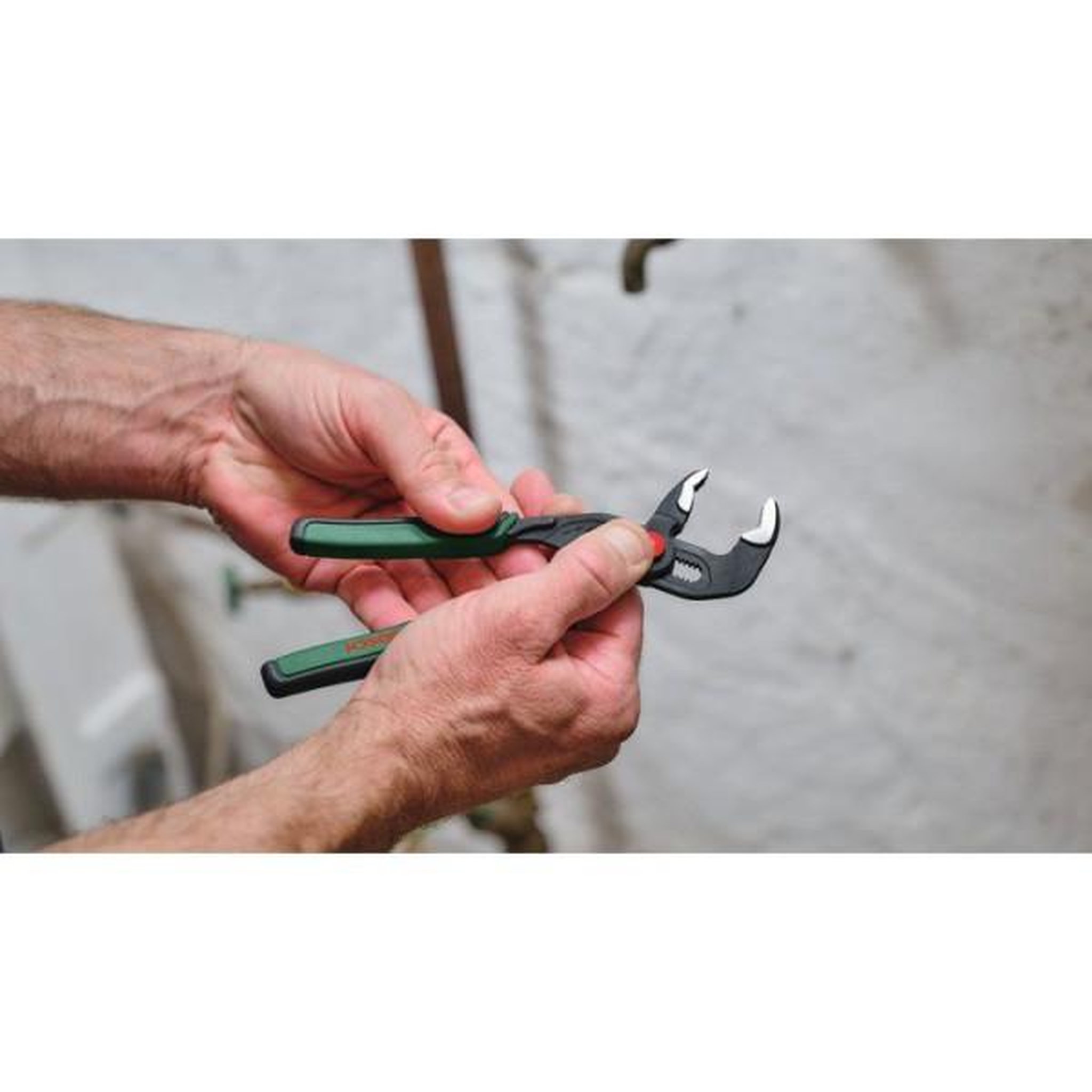 Voir la diapositive 6 : BOSCH Pince multiprises BOSCH - 175 mm