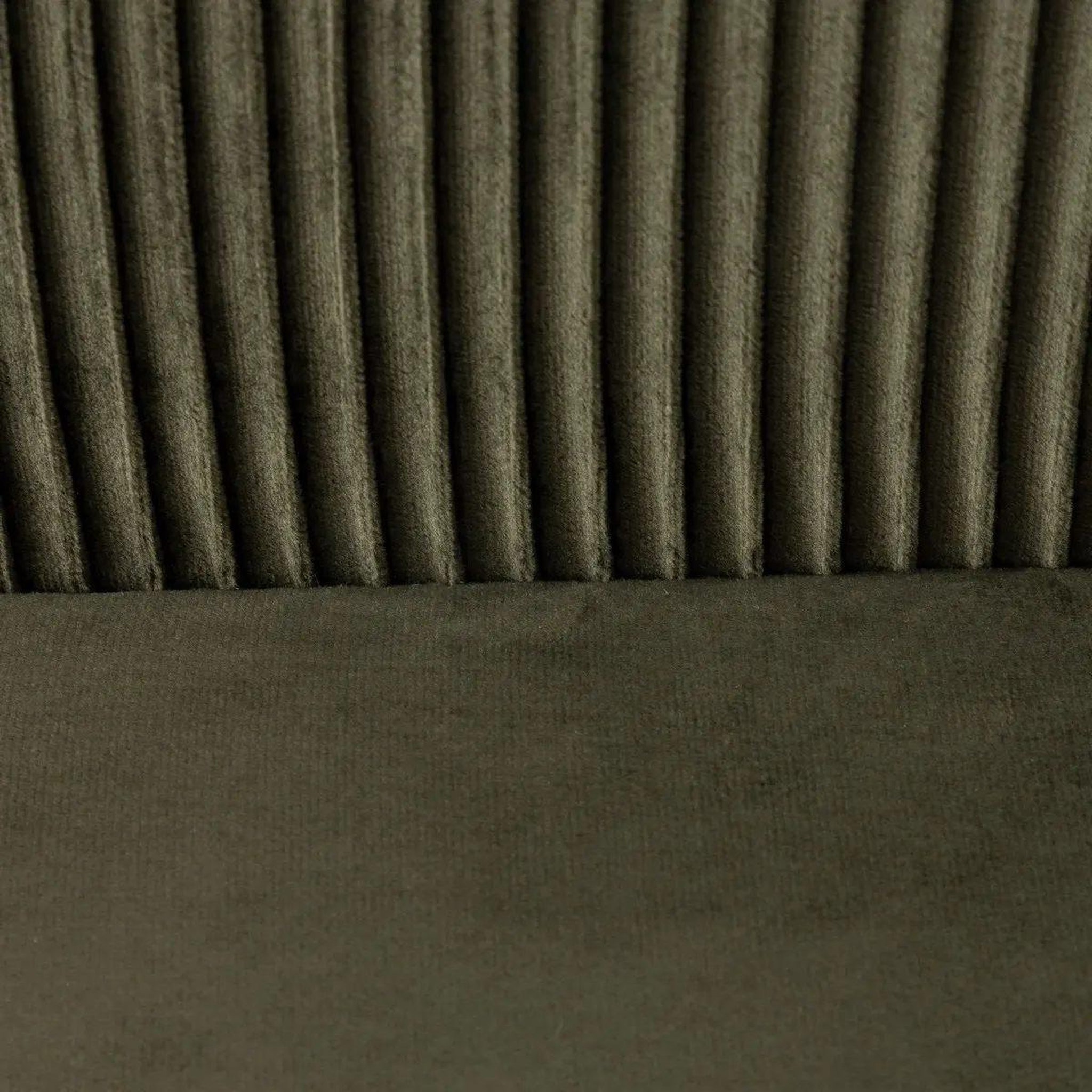 Voir la diapositive 2 : ATMOSPHERA Fauteuil design en velours  solaro  78cm kaki