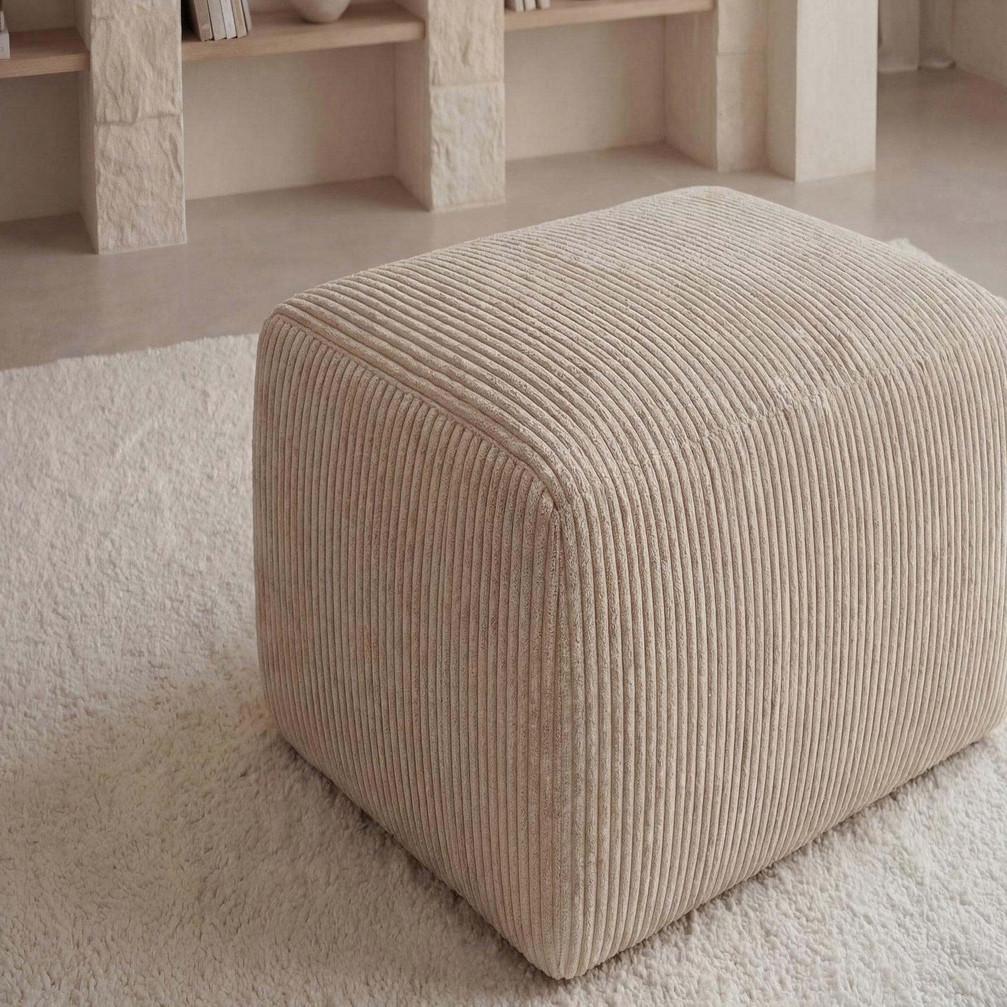 Voir la diapositive 5 : CASANOVA PARIS Olympe - pouf en petit velours côtelé 100x68x42