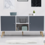 Voir la diapositive 3 : ID MARKET Buffet bas scandinave 140 cm EFFIE 2 portes bois blanc et gris
