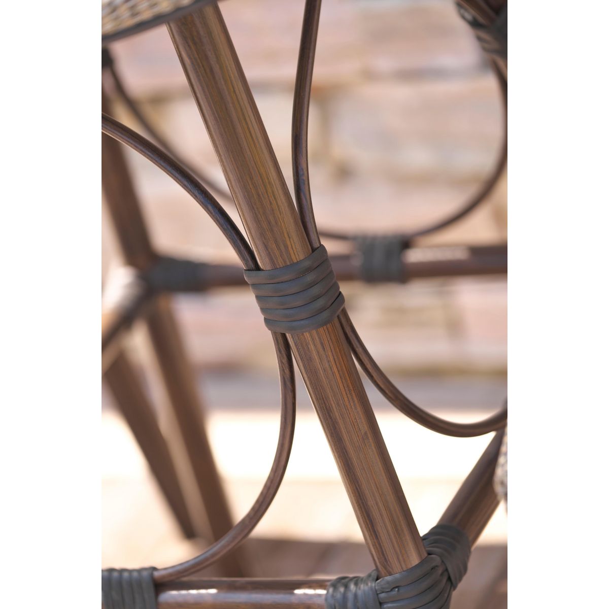 DCB GARDEN Salon de jardin - 2 places - Aluminium/Textilène - Taupe - USHUAIA