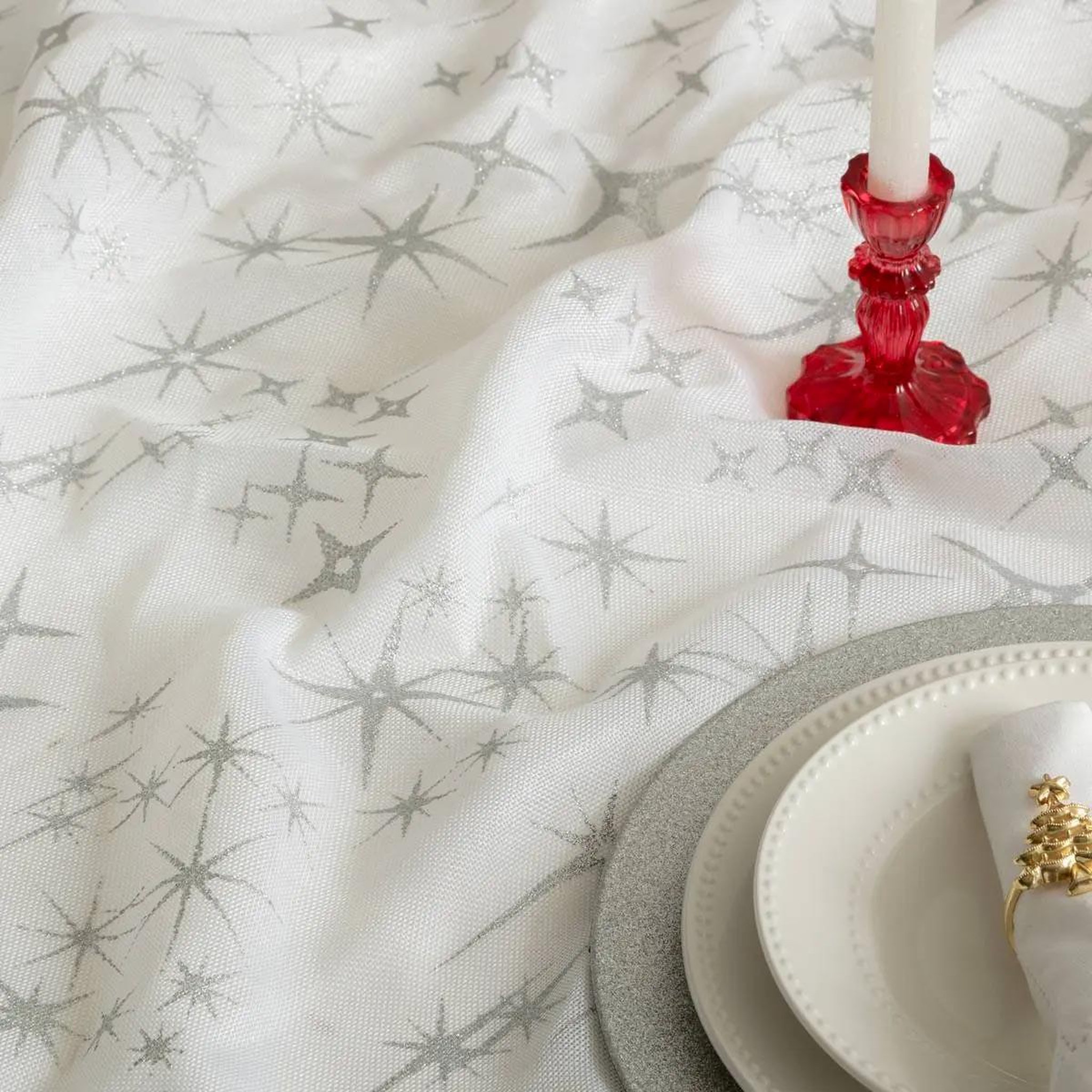 Voir la diapositive 3 : FEERIC LIGHT & CHRISTMAS Nappe étoiles de noël caneva