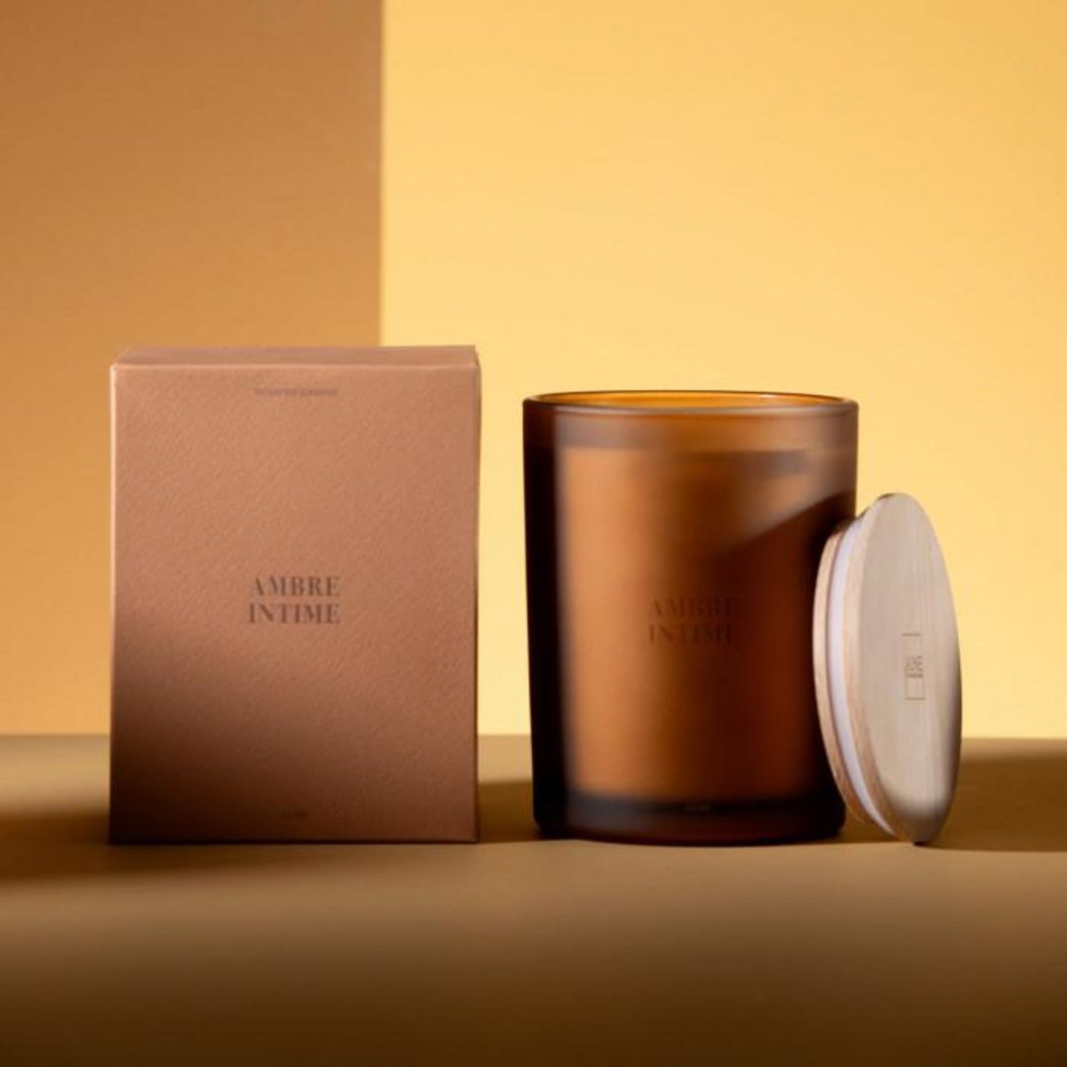 Paris Prix Bougie Parfumée  Accords Essentiels  14cm Ambre Intime