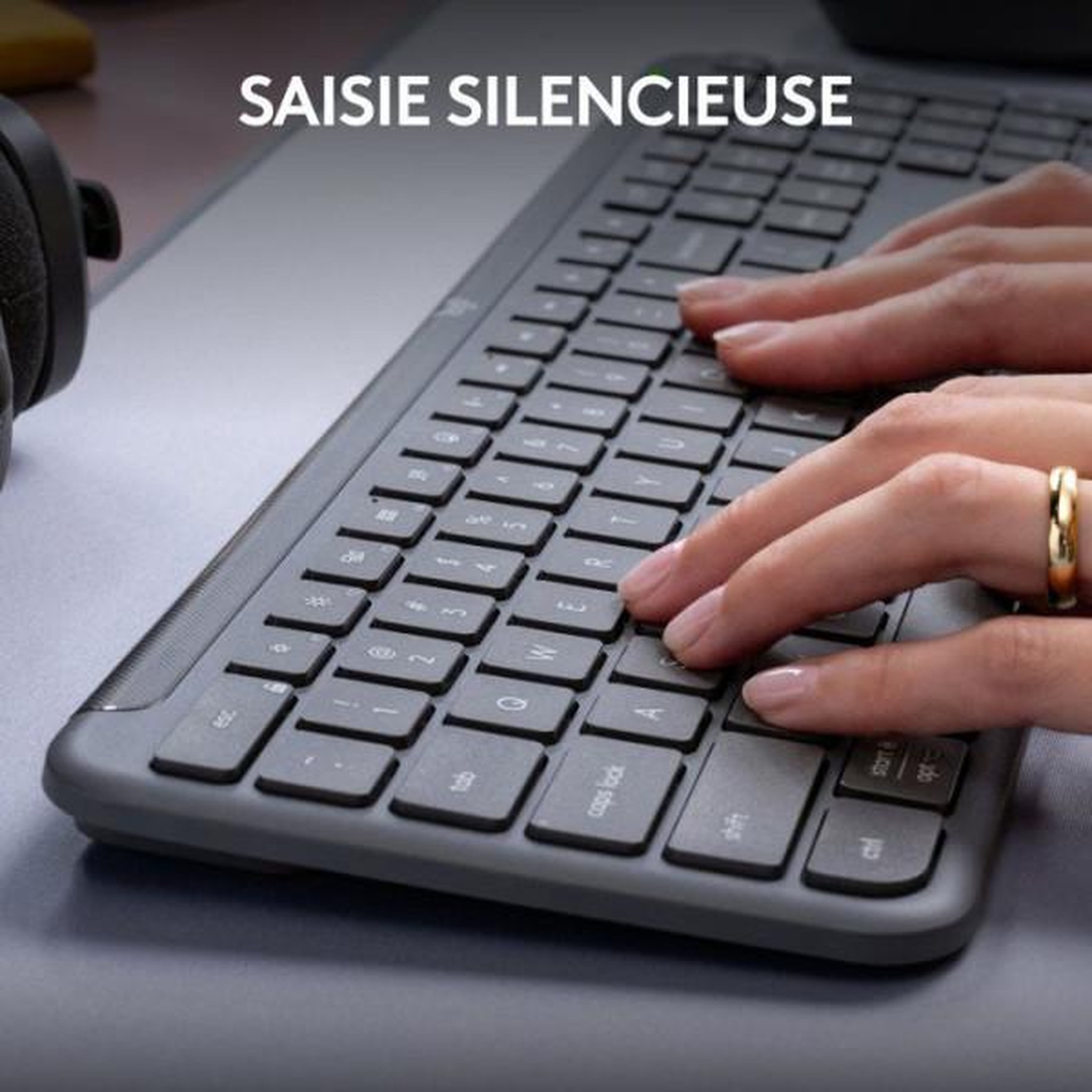Voir la diapositive 6 : Logitech Clavier sans fil Signature Slim K950 Bluetooth - Graphite