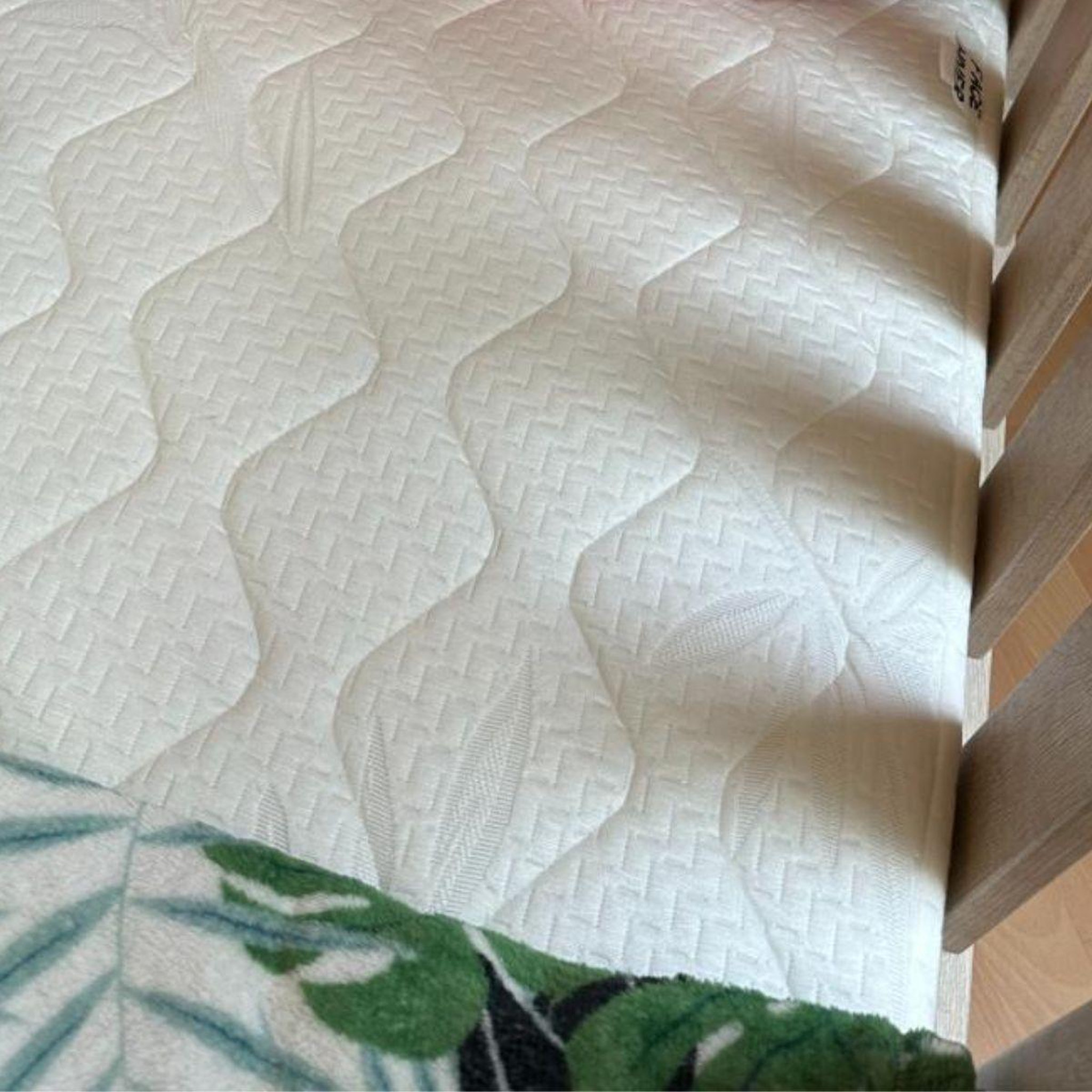 Voir la diapositive 2 : CH'TI BOUT Matelas climatisé pour bébé en viscose bambou