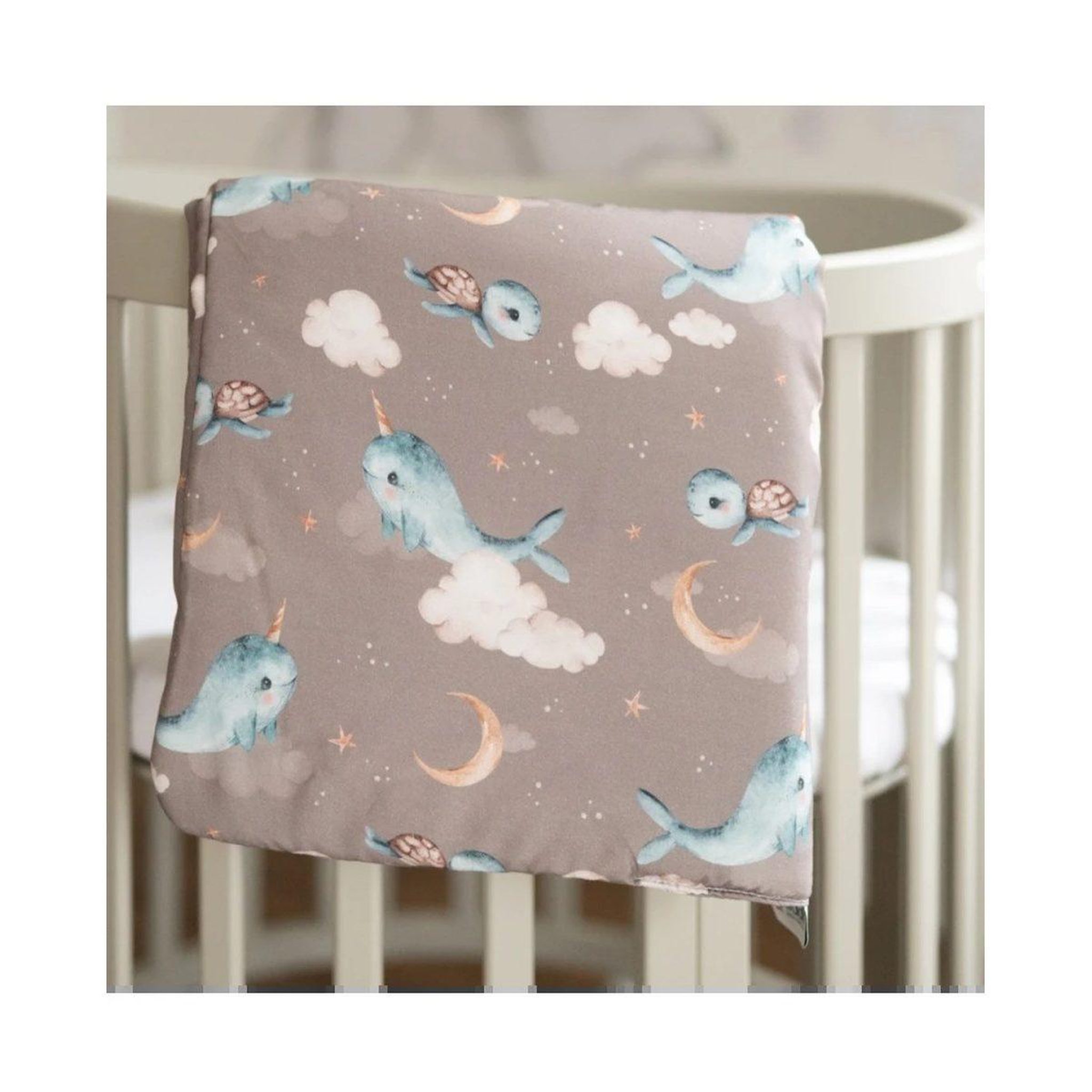 Voir la diapositive 2 : WALDIN Oreiller bébé 60 × 40 cm - motif baleine, brun