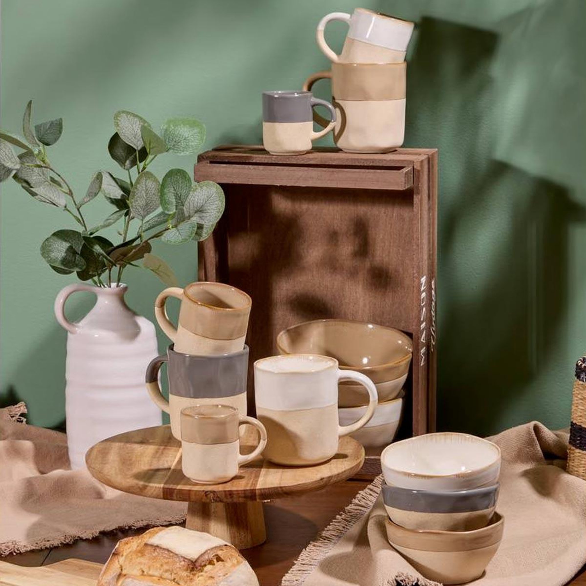 Voir la diapositive 3 : SECRET DE GOURMET Lot de 6 tasses à café en faïence  kate  10cl beige