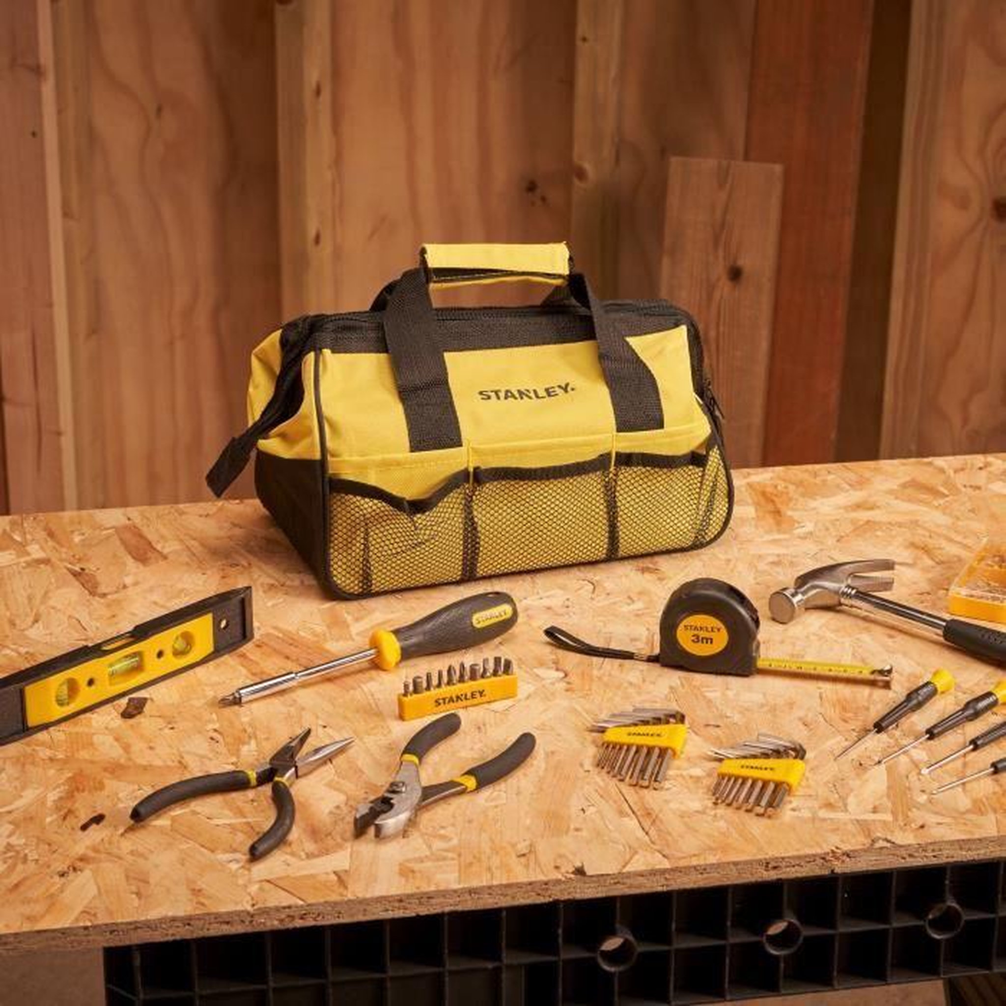 Voir la diapositive 3 : Coffret d'outils (38 pieces) STANLEY - STMT0-74101