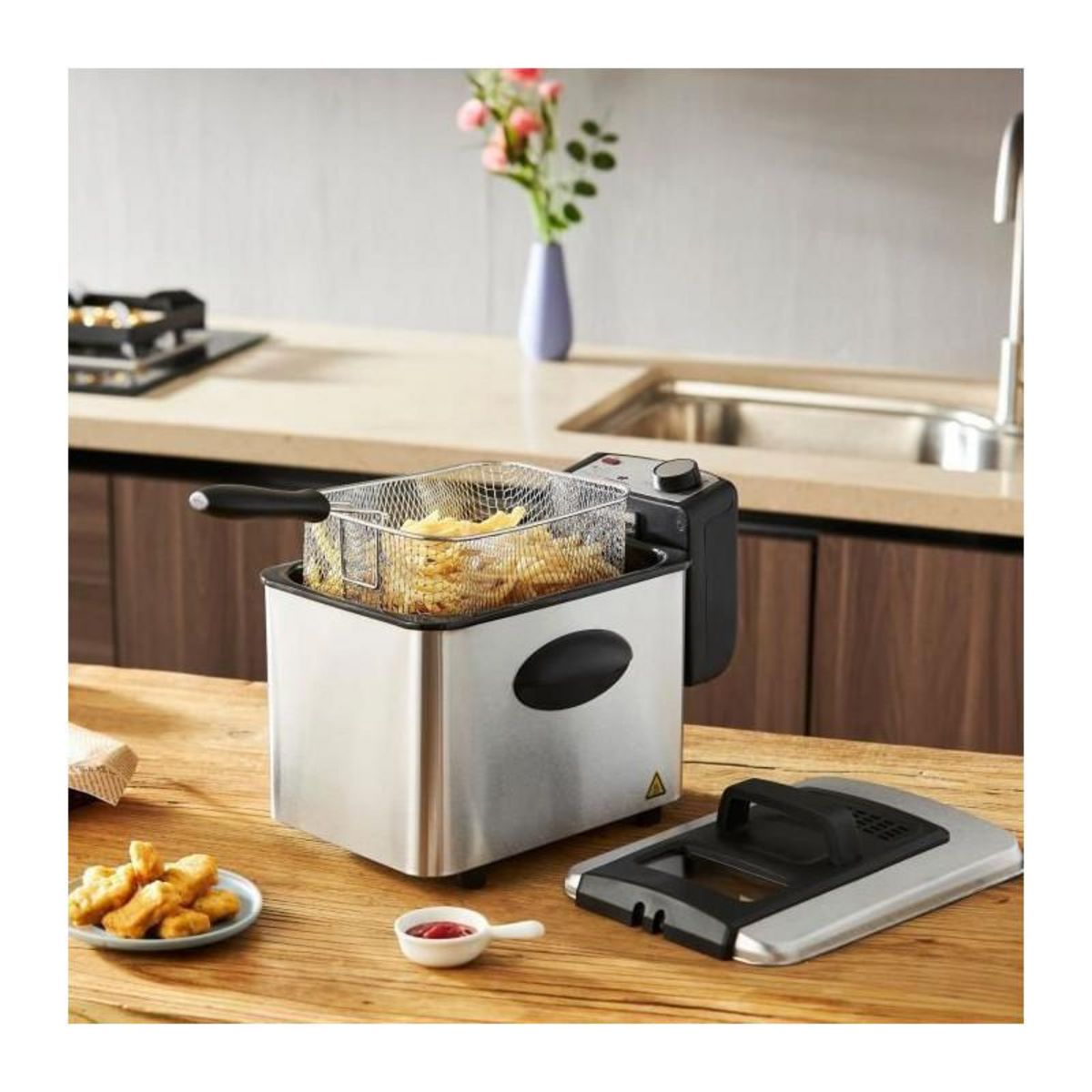 CONTINENTAL EDISON CONTINENTAL EDISON CEFR4IX3 - Friteuse 4 Litres - 2000W