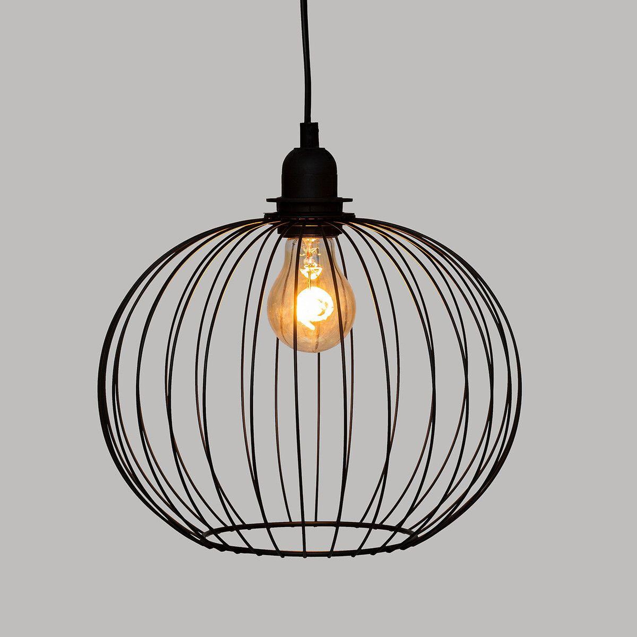 Voir la diapositive 2 : ATMOSPHERA Lampe Suspension en Métal  Victa  28cm Noir