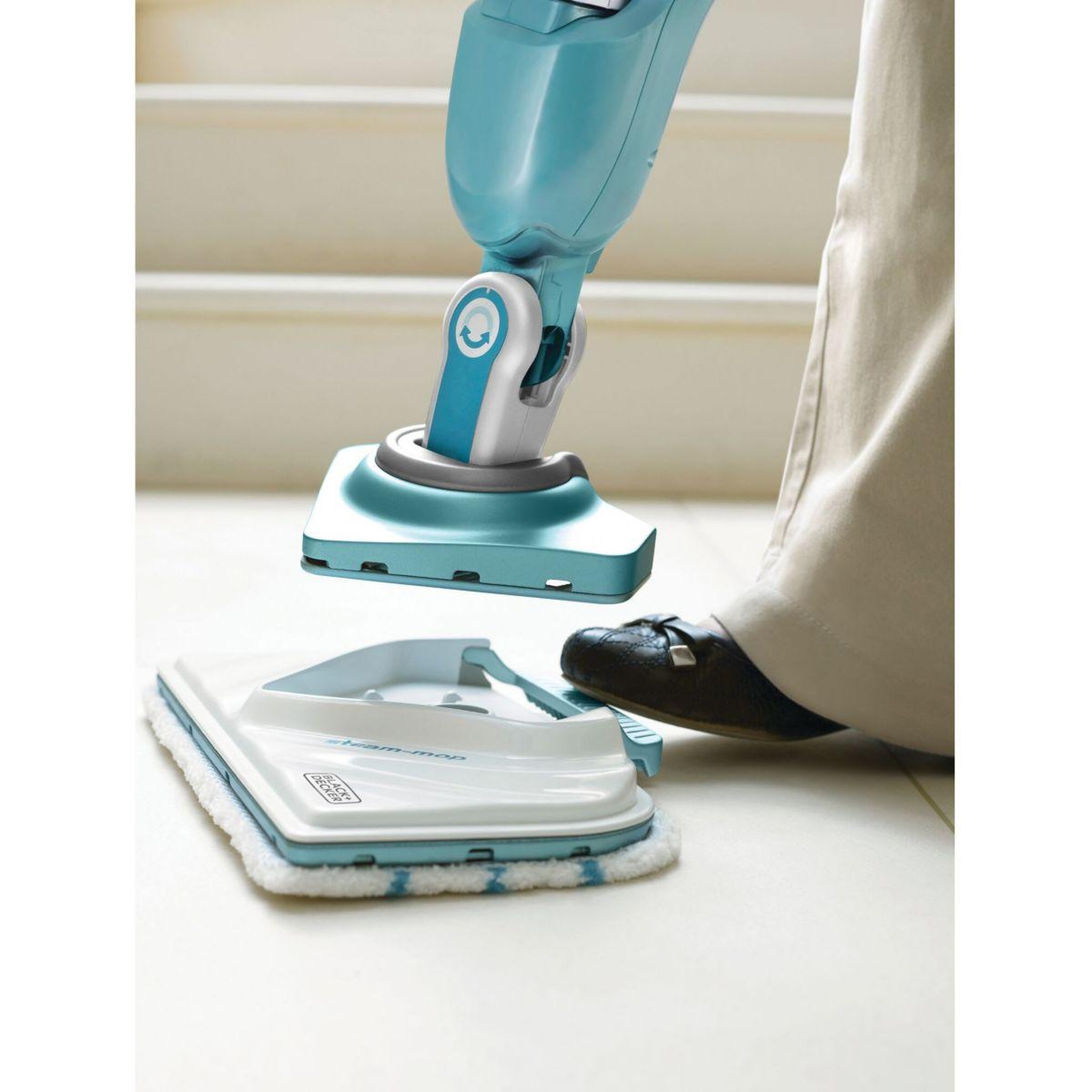 Voir la diapositive 3 : Black et Decker Lingettes et serpillères lavage delta fsmp30 triangulaire nettoyeur vapeur fsm1630