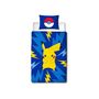 Voir la diapositive 4 : Pokemon Parure de lit réversible - POKEMON - Pikachu IV - Microfibre - 1 housse de couette 140 x 200 cm + 1 taie 63 x 63 cm