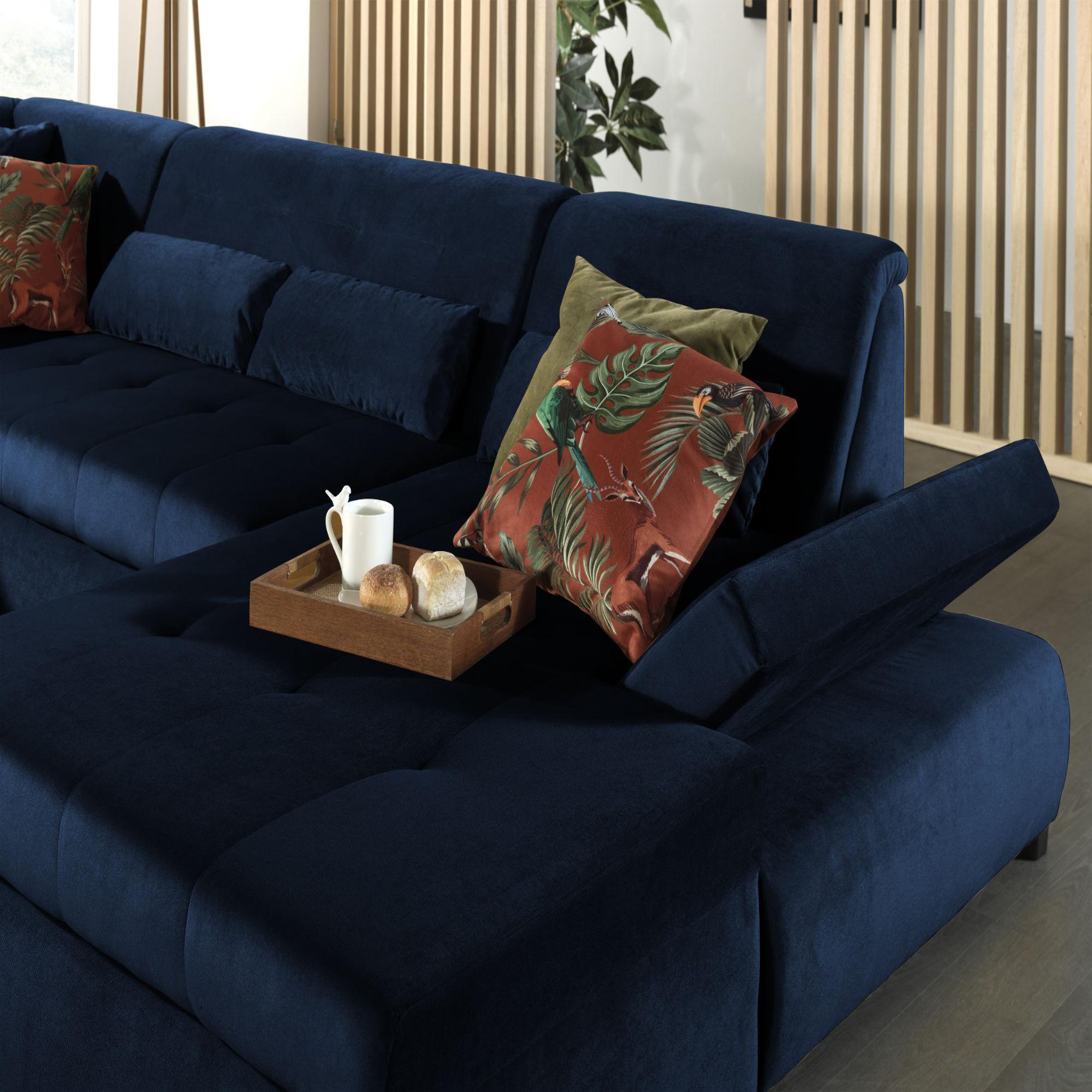 Voir la diapositive 3 : LISA DESIGN Vermont - canapé panoramique d'angle gauche - 7 places - xxl - en velours