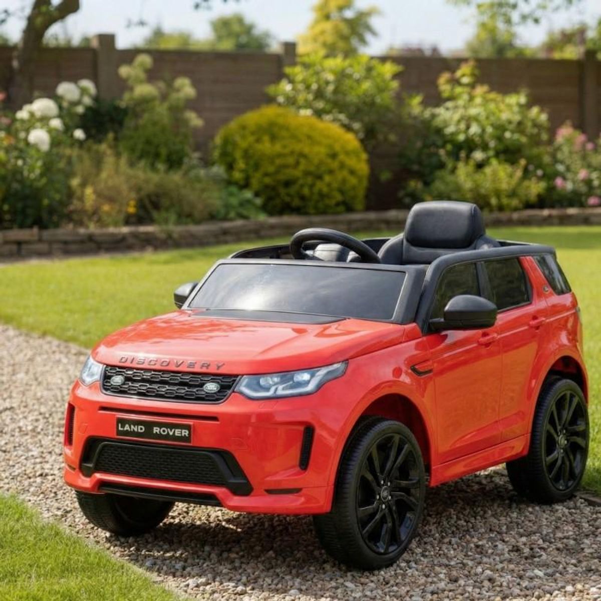 PLAY4FUN Voiture électrique SUV pour enfant Land Rover Discovery 2x 25W - marche AV/AR, Phares et Système audio