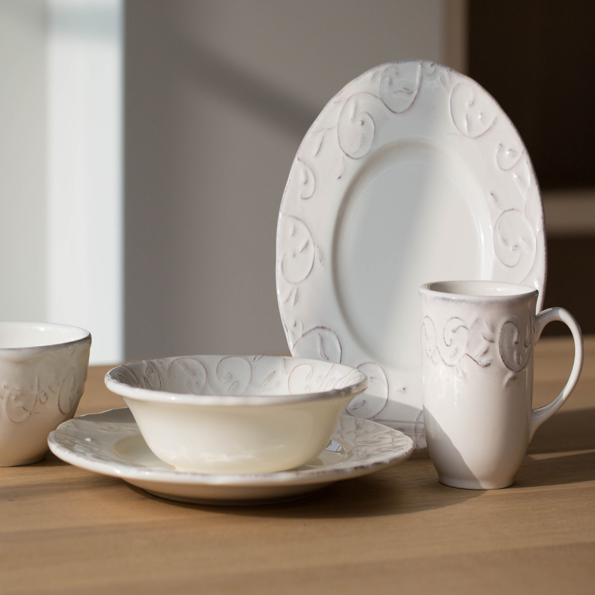 Voir la diapositive 2 : Cosy&Trendy Saladier FESTON CREAM 22 cm