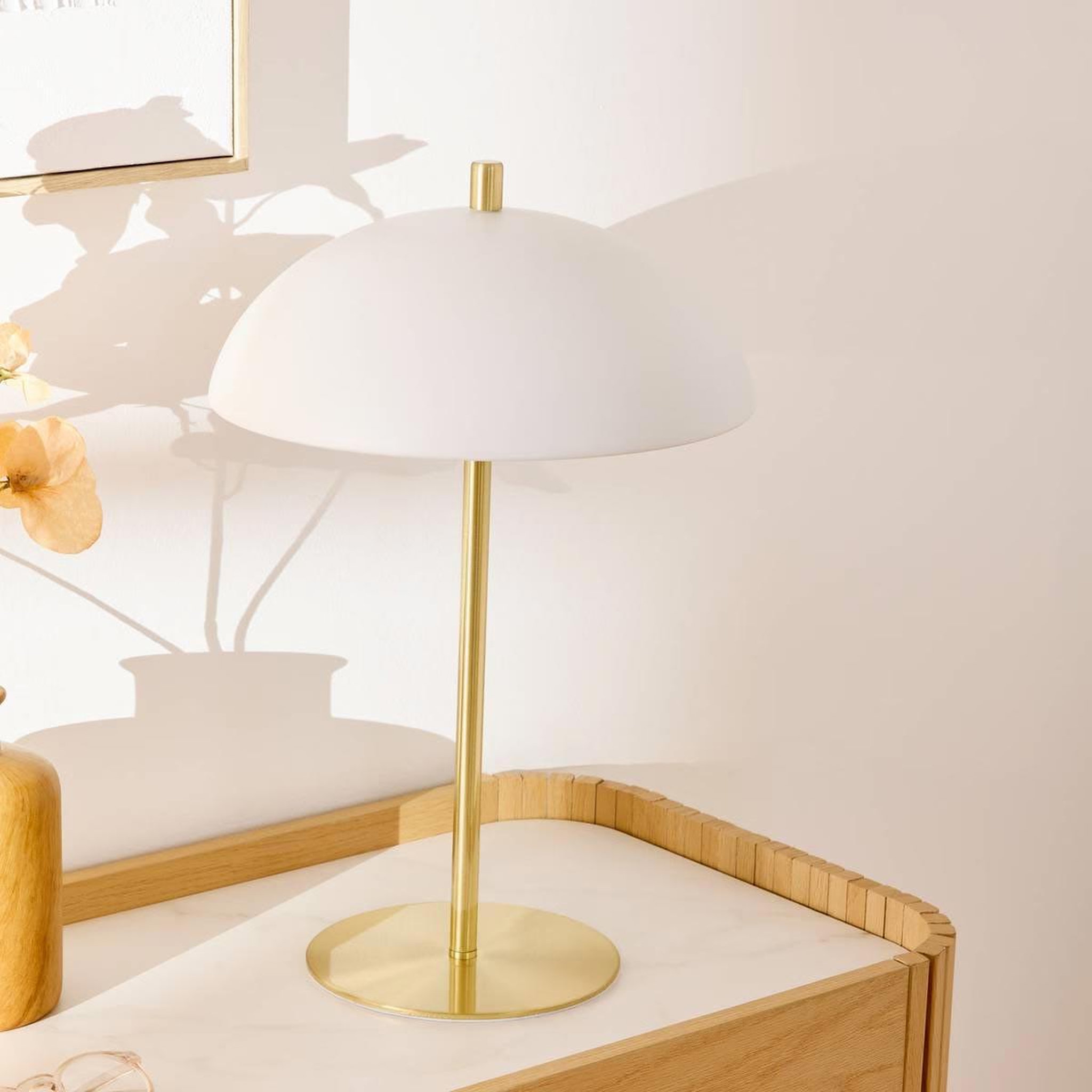 Voir la diapositive 5 : ATMOSPHERA Lampe à poser design en métal  delcia  45cm blanc