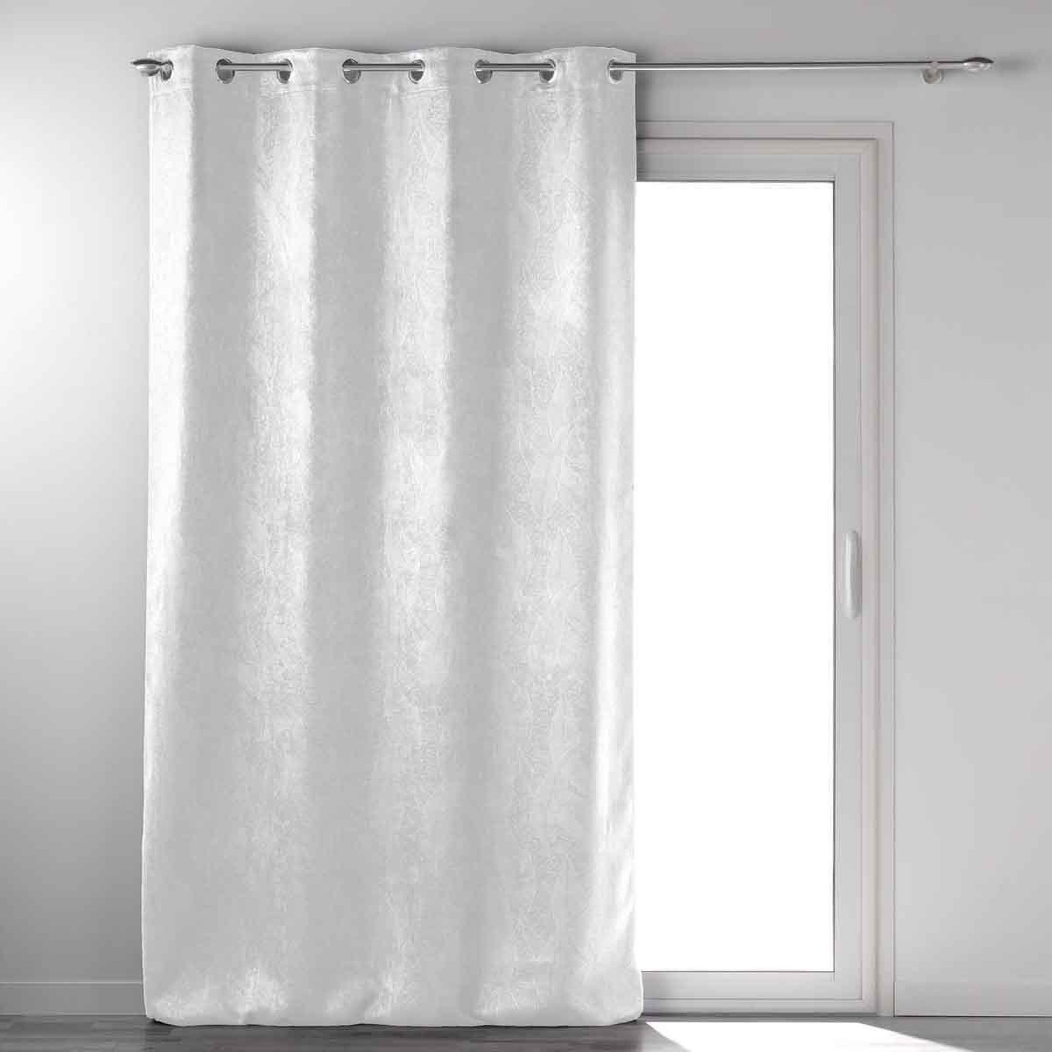 Voir la diapositive 1 : Douceur d'Intérieur Rideau Occultant  Mélodie  135x240cm Blanc