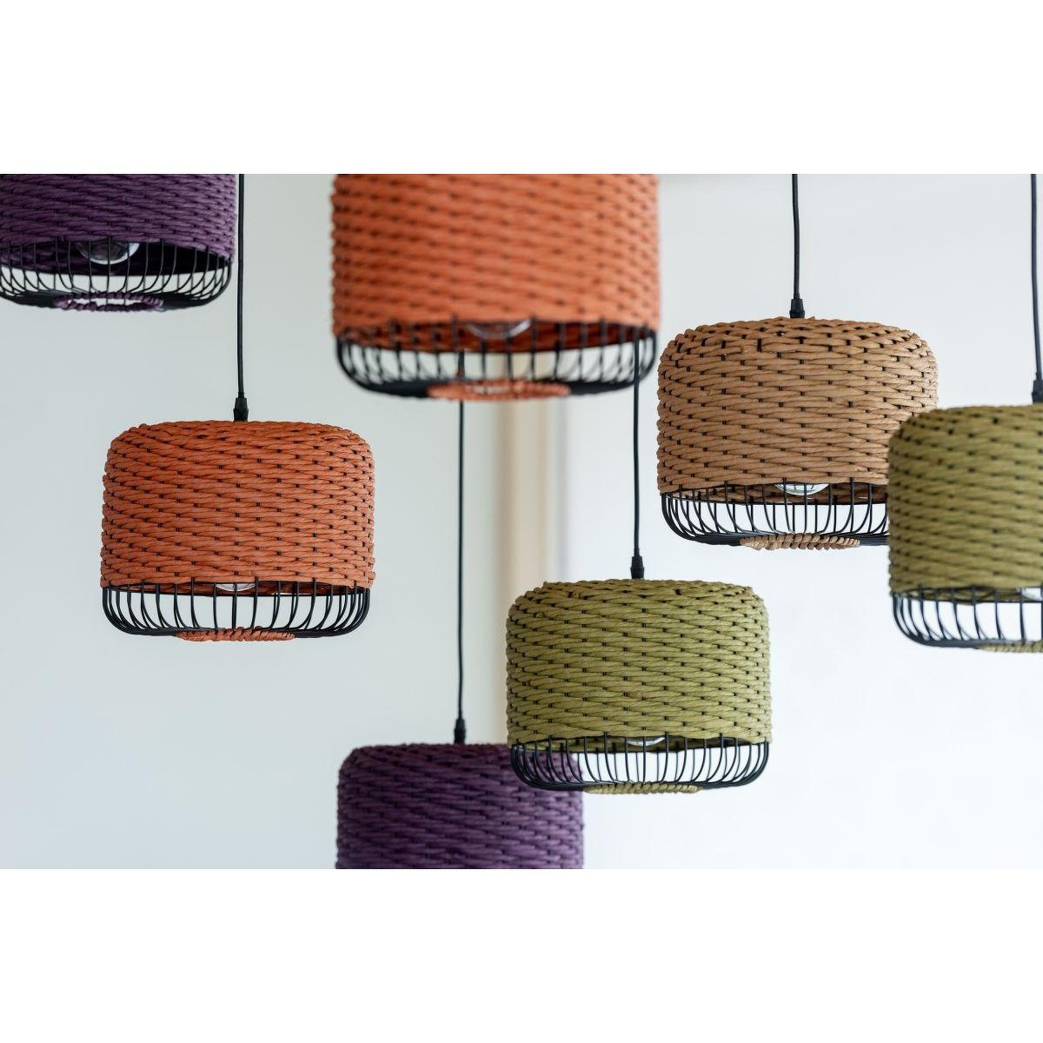 Voir la diapositive 5 : J-LINE Lampe Suspension en Métal  Eldon  27cm Mauve