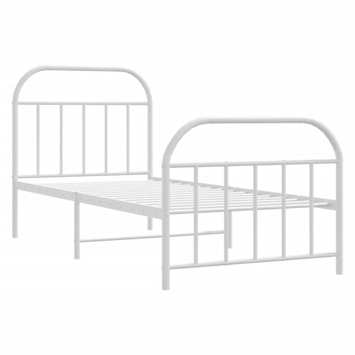 VIDAXL Cadre de lit metal sans matelas avec pied de lit blanc 90x190cm