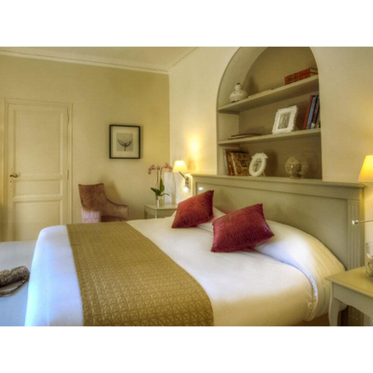 Smartbox Séjour romantique à Cannes : 2 jours en hôtel 4* avec accès à l'espace bien-être - Coffret Cadeau Séjour