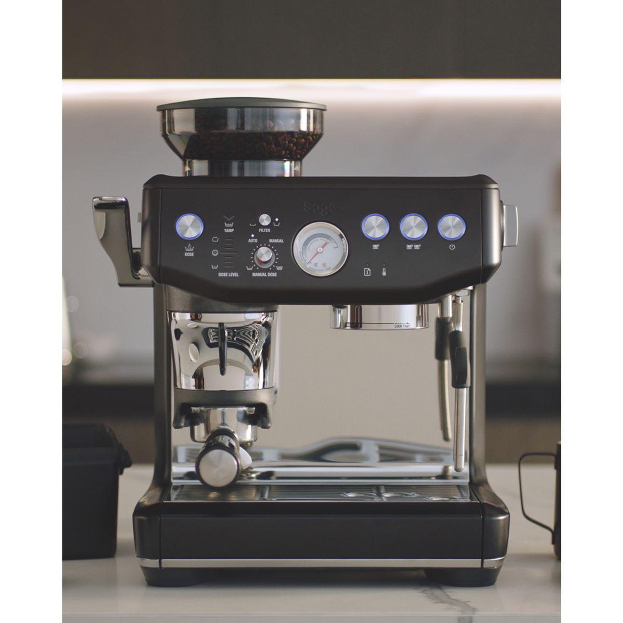Voir la diapositive 4 : SAGE APPLIANCES Machine à expresso impress ses876btr4eeu1