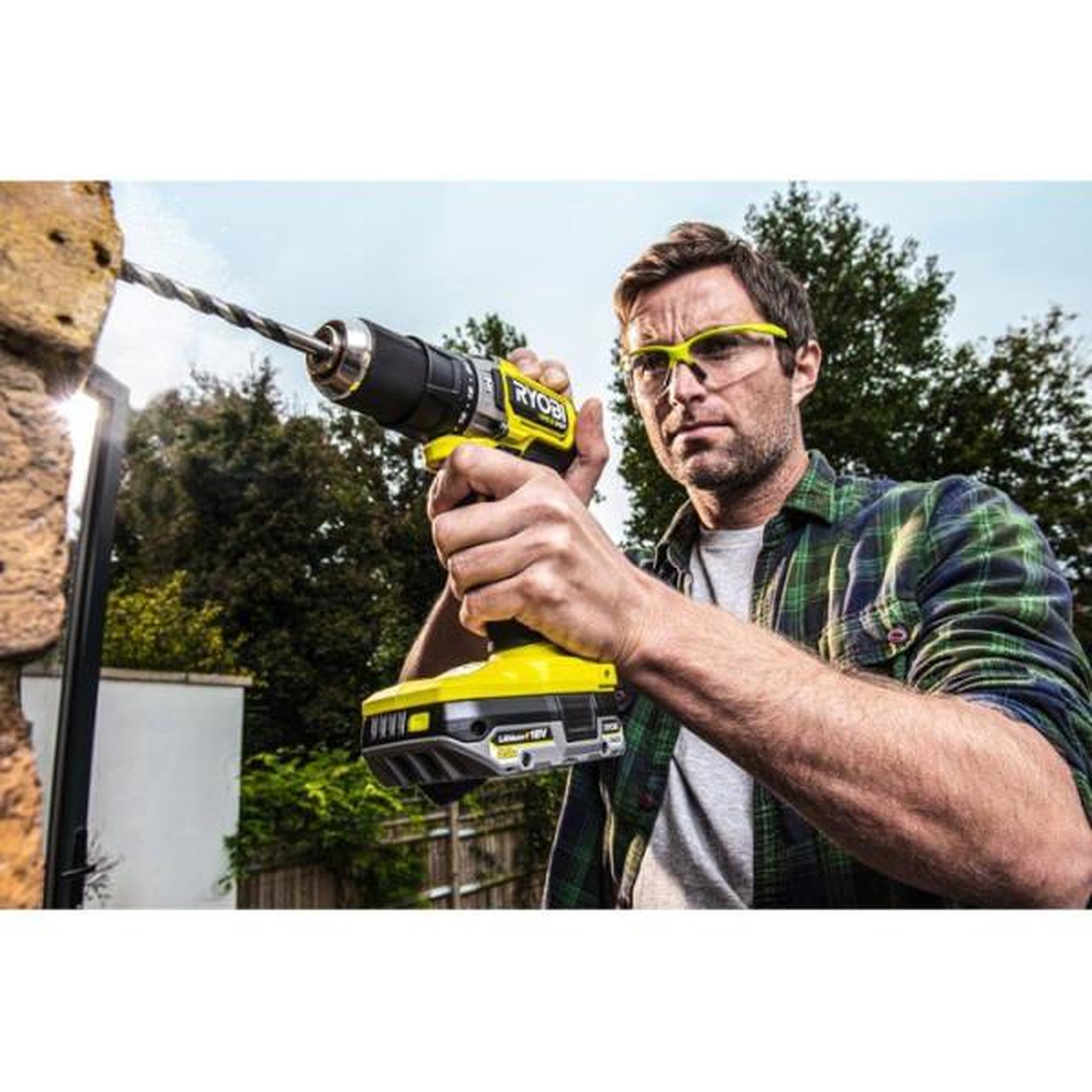 Voir la diapositive 2 : Ryobi Batterie Lithium+ - RYOBI - RB1820CG - 18V - Capacité 2,0Ah