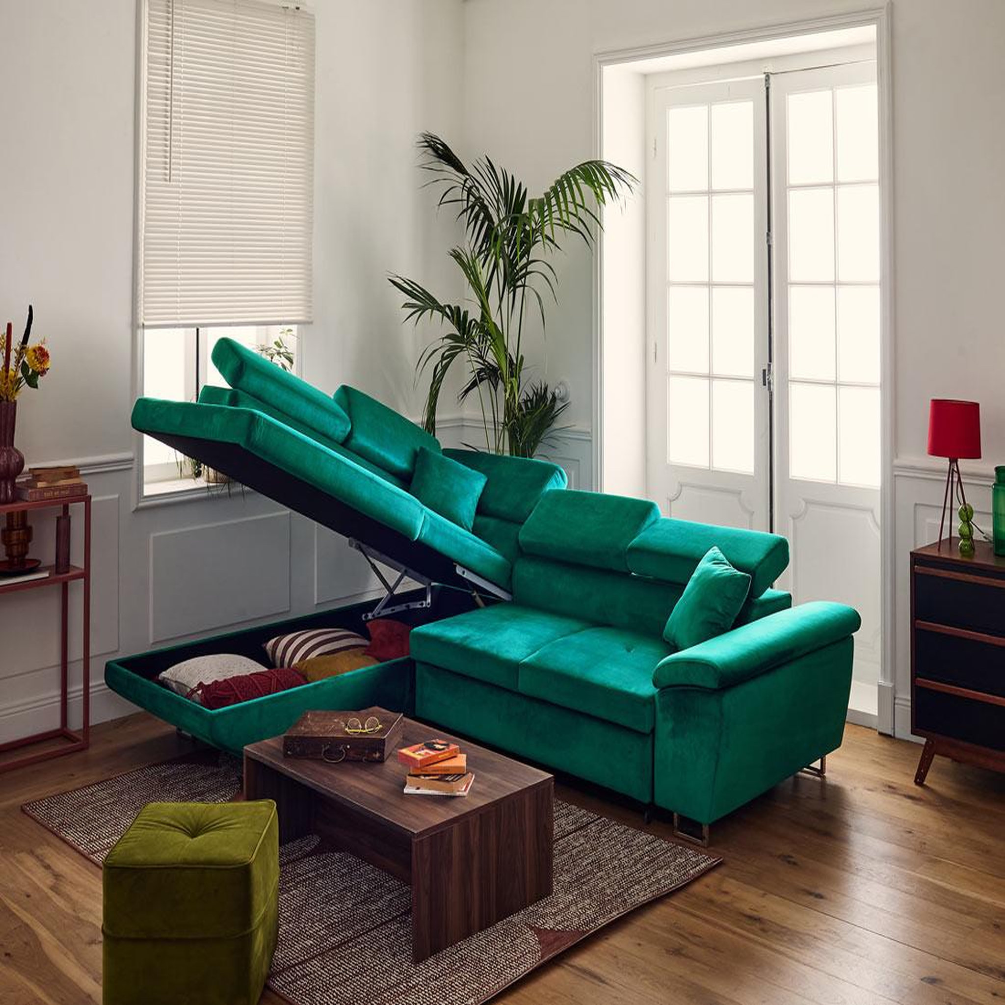 Voir la diapositive 2 : BEST MOBILIER Dimas - canapé d'angle gauche 5 places - convertible avec coffre et têtières réglables - en velours