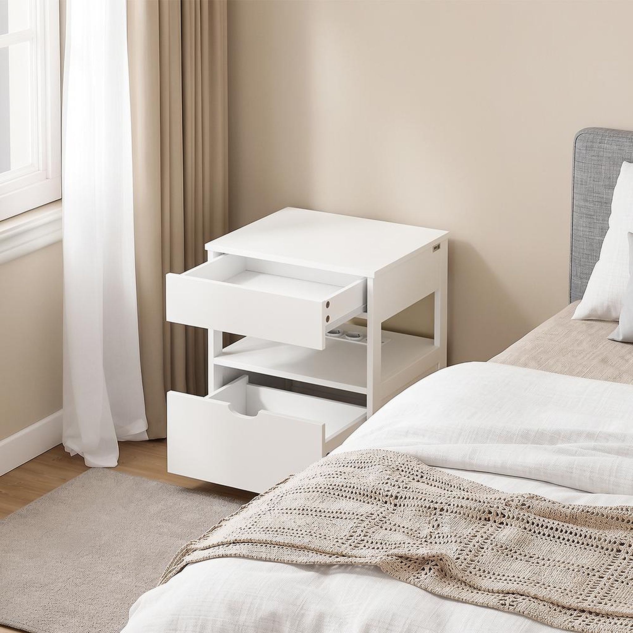 Voir la diapositive 5 : SOBUY Chevet blanc 2 tiroirs avec prise USB 45x38x55 cm FRG258-II-E-W