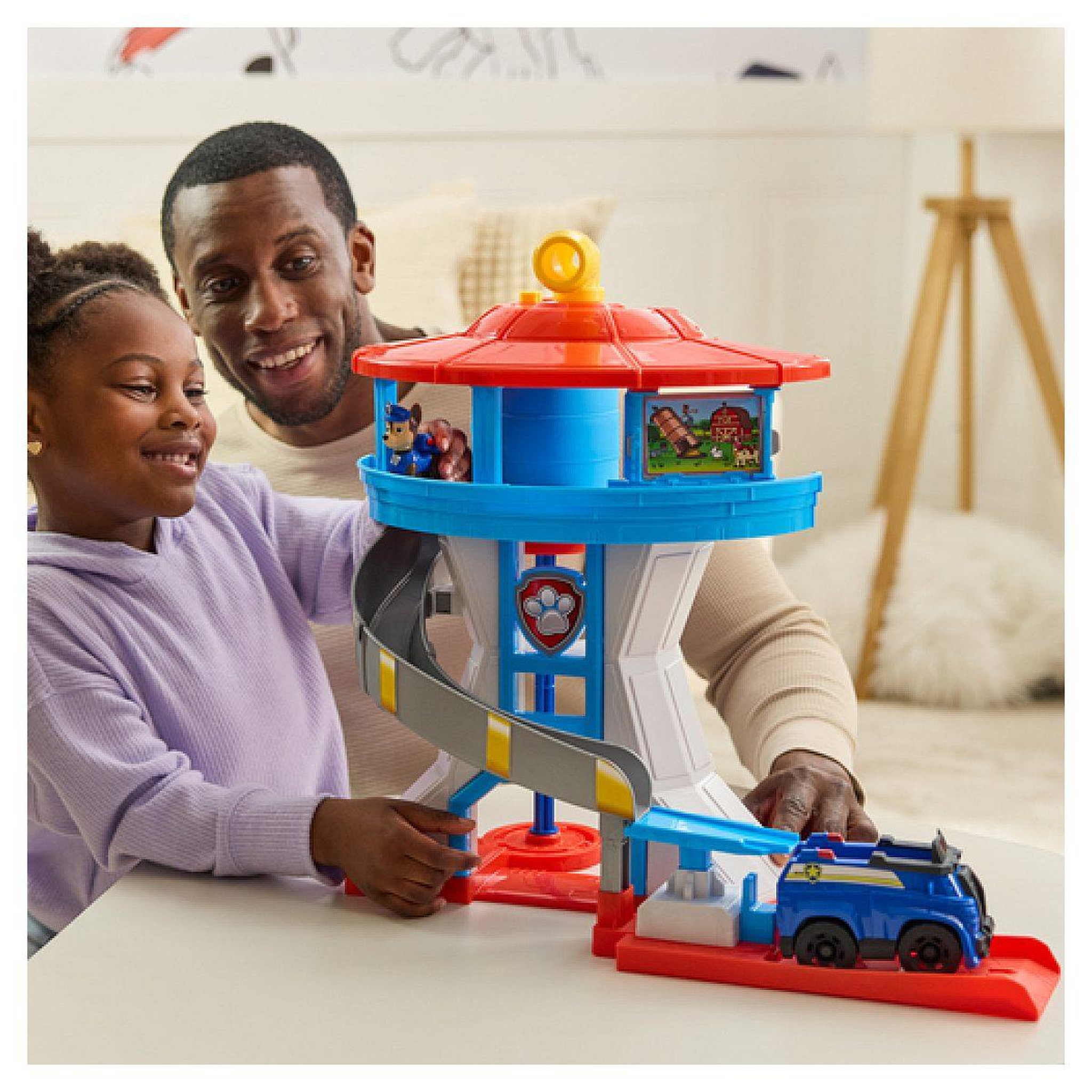 Voir la diapositive 5 : SpinMaster La tour de controle de la pat patrouille