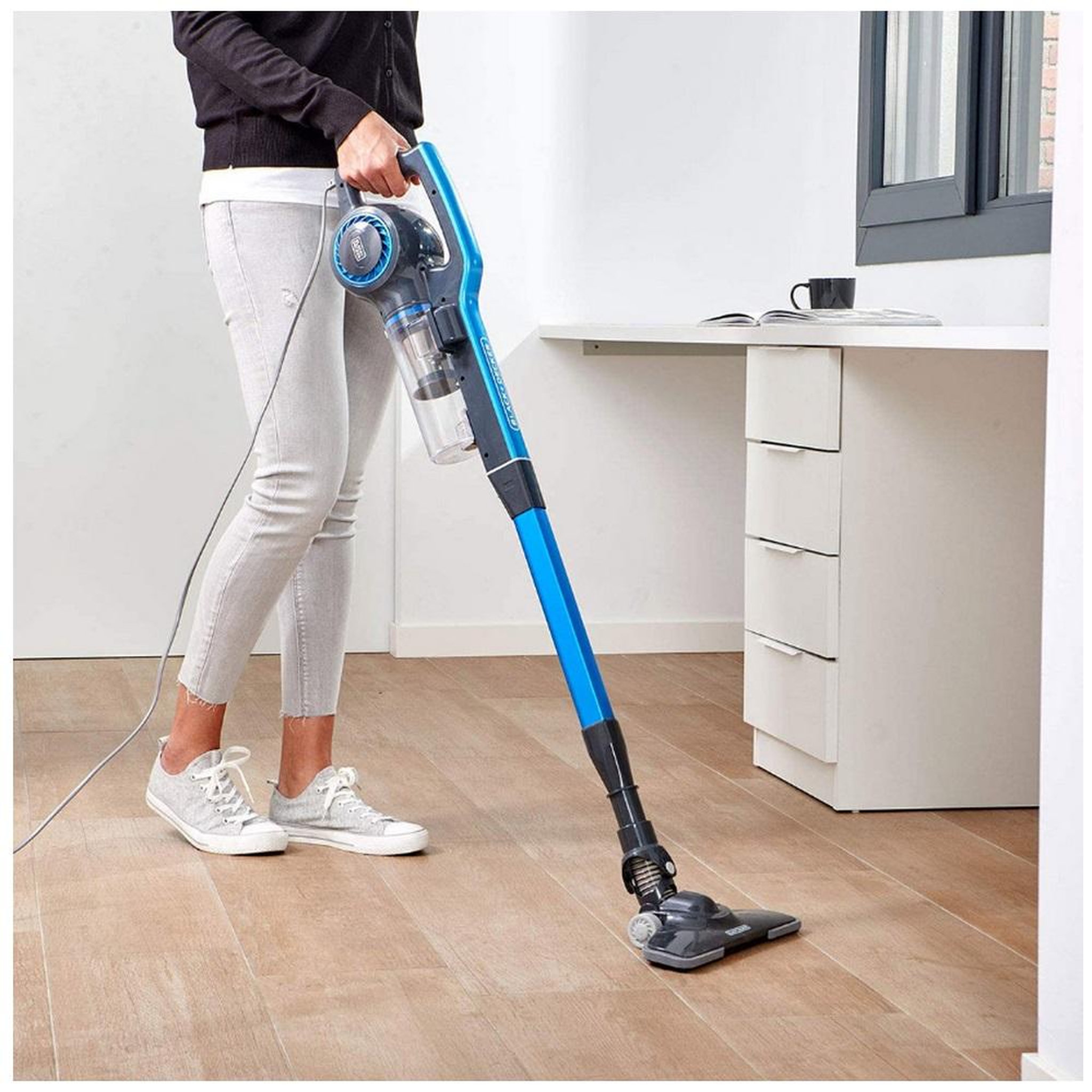 Voir la diapositive 4 : BLACK + DECKER Aspirateur balai 3en1 600w bleu - BXVMS600E
