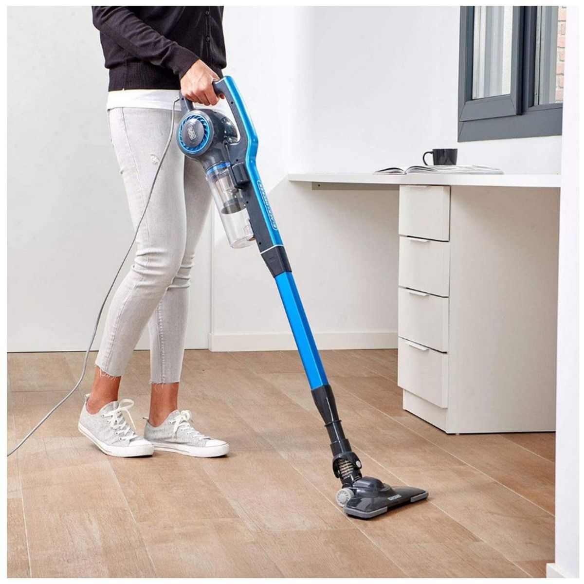 BLACK + DECKER Aspirateur balai 3en1 600w bleu - BXVMS600E