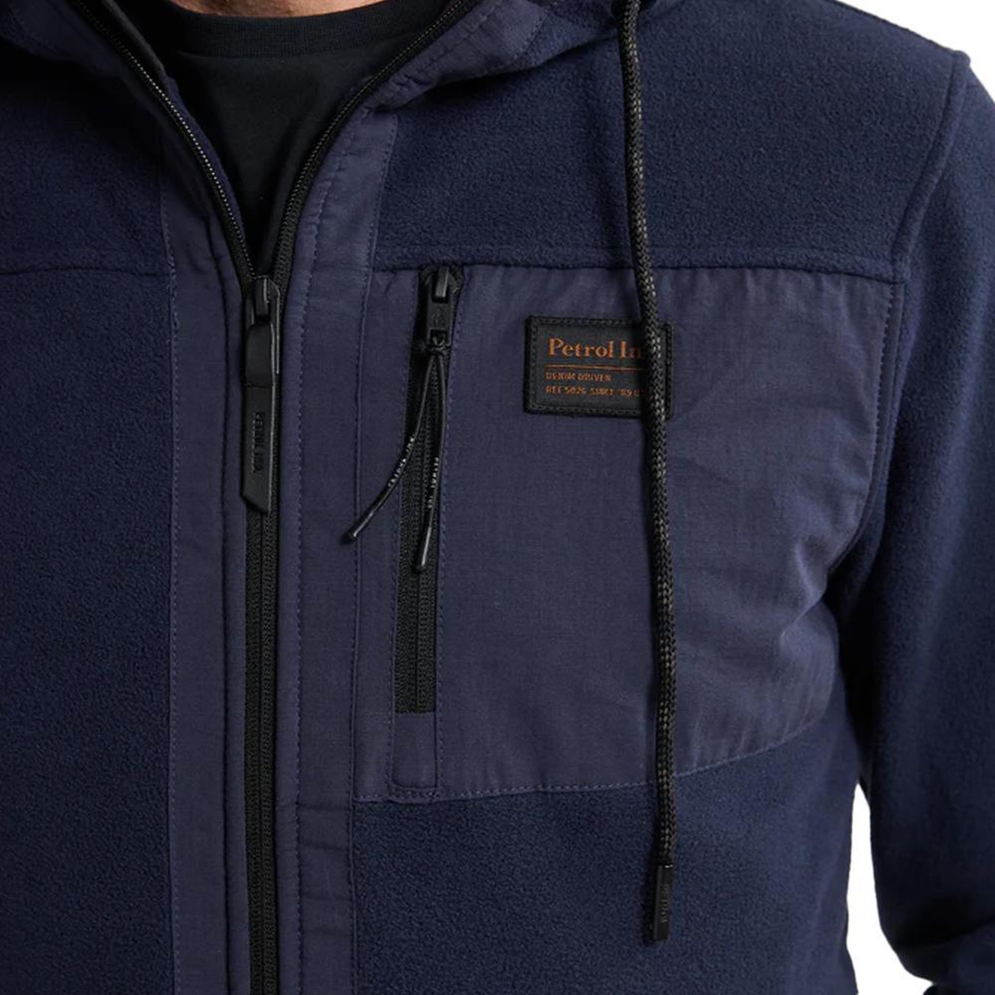 Voir la diapositive 3 : Petrol Industries Sweat  Homme Petrol Industries Hoodeds