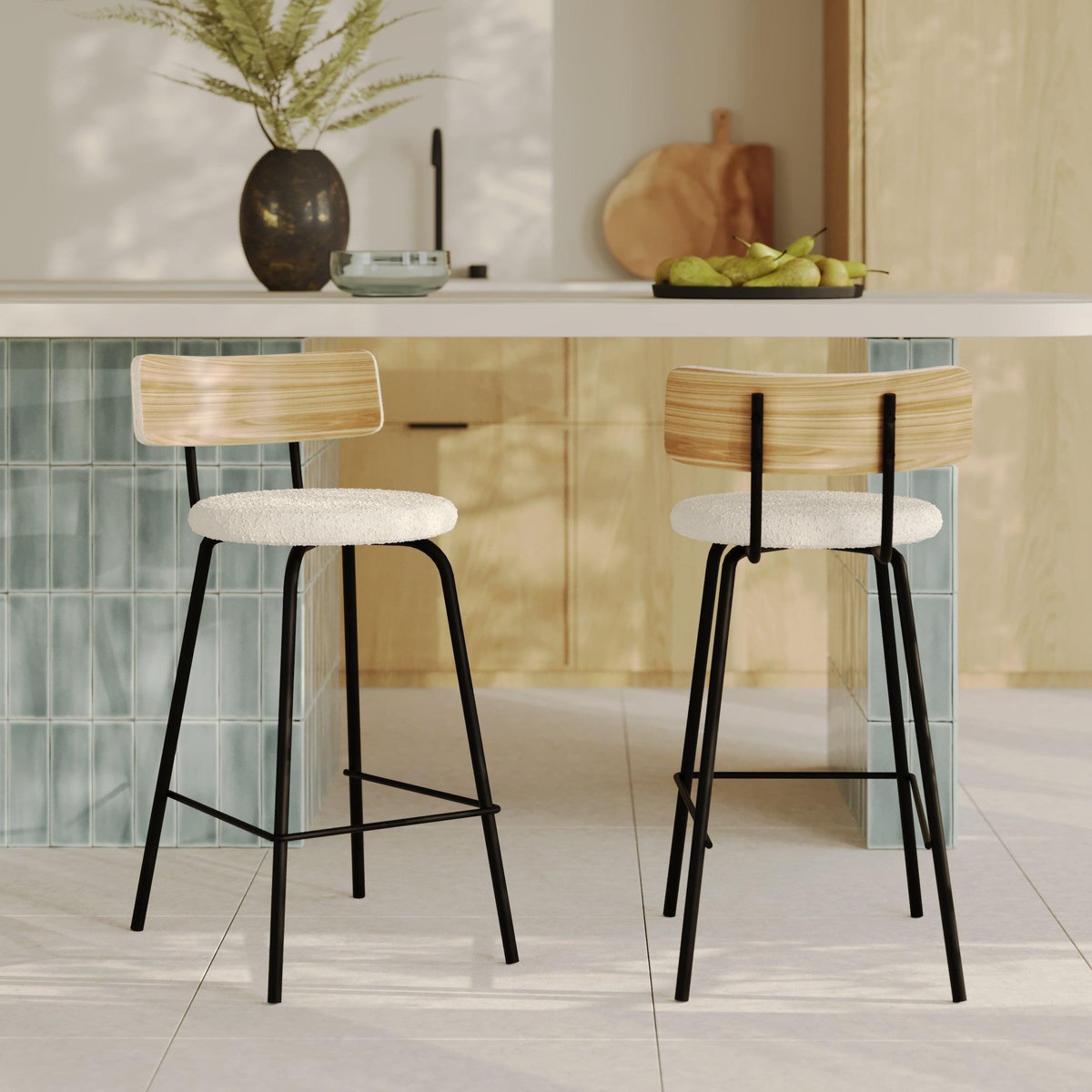Rendez vous déco Lot de 2 chaises pour îlot central 64 cm en tissu bouclé blanc cassé-Alize