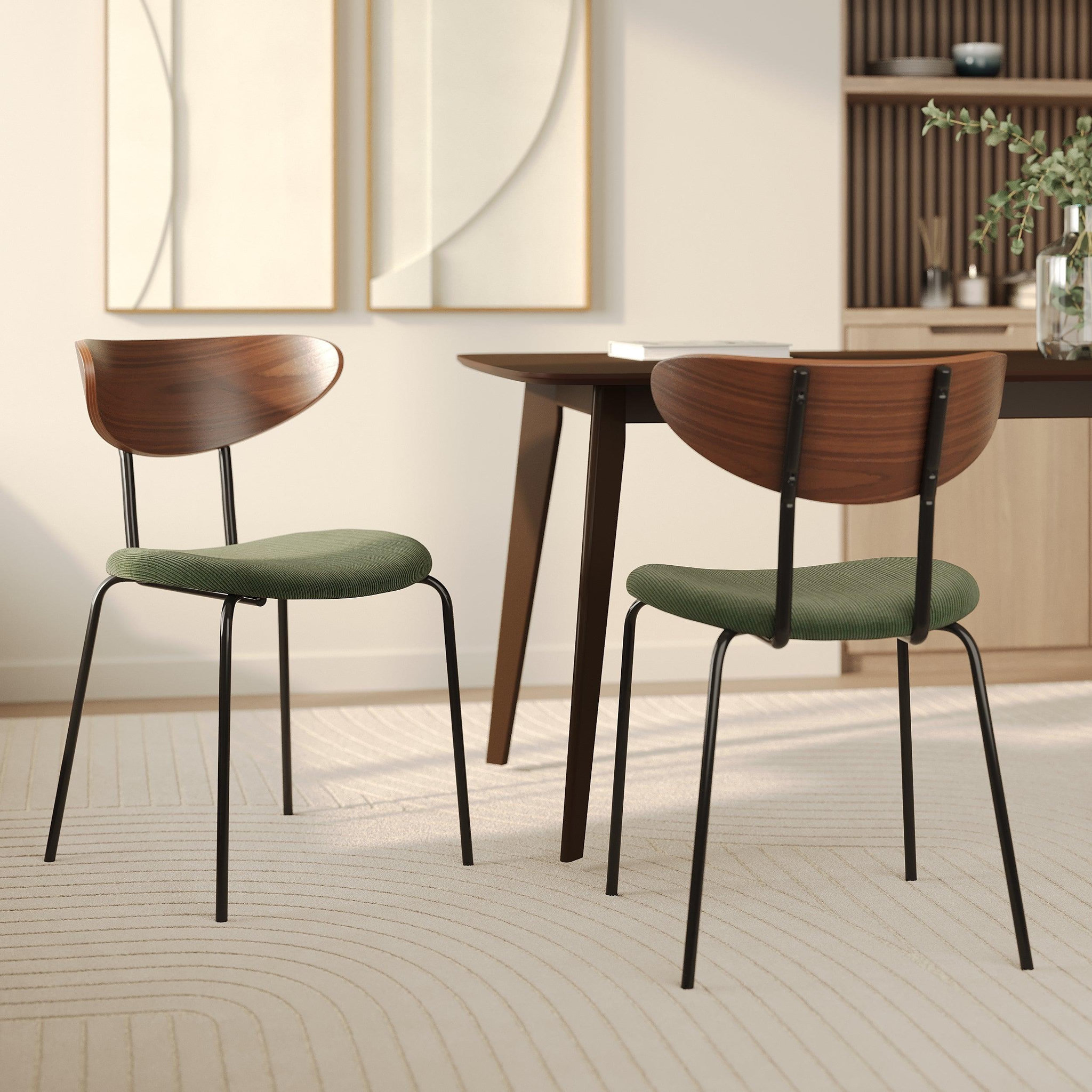 Voir la diapositive 2 : MAISON PAVANE Lot de 2 chaises en velours côtelé vert kaki et dossier en noyer-jade
