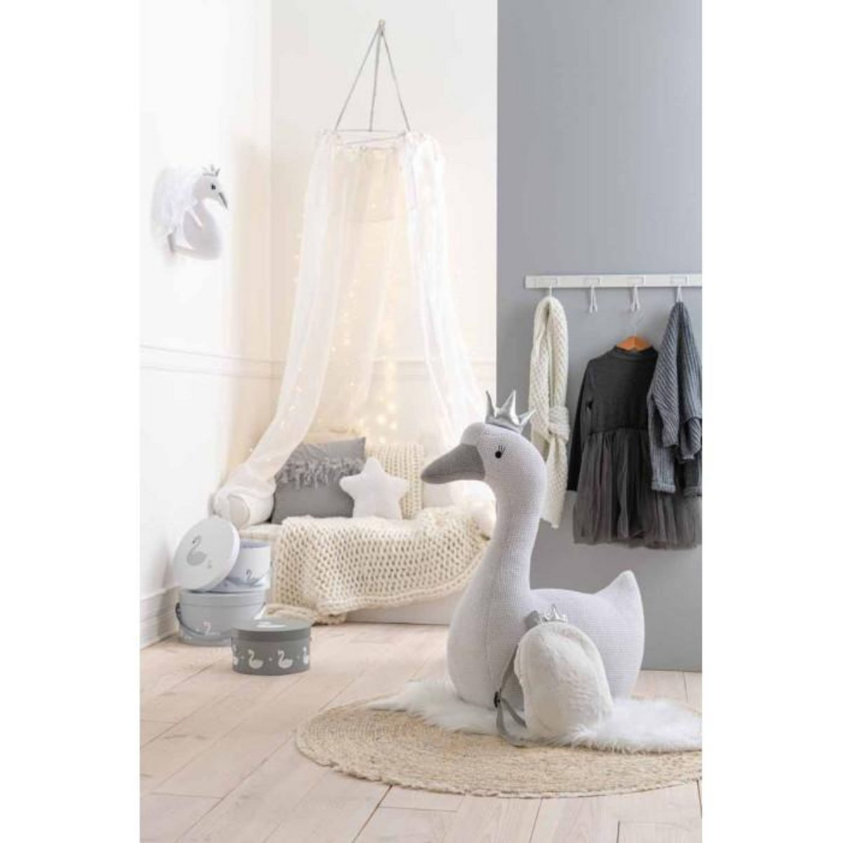 Paris Prix Fauteuil Enfant  Cygne  77cm Blanc & Argent