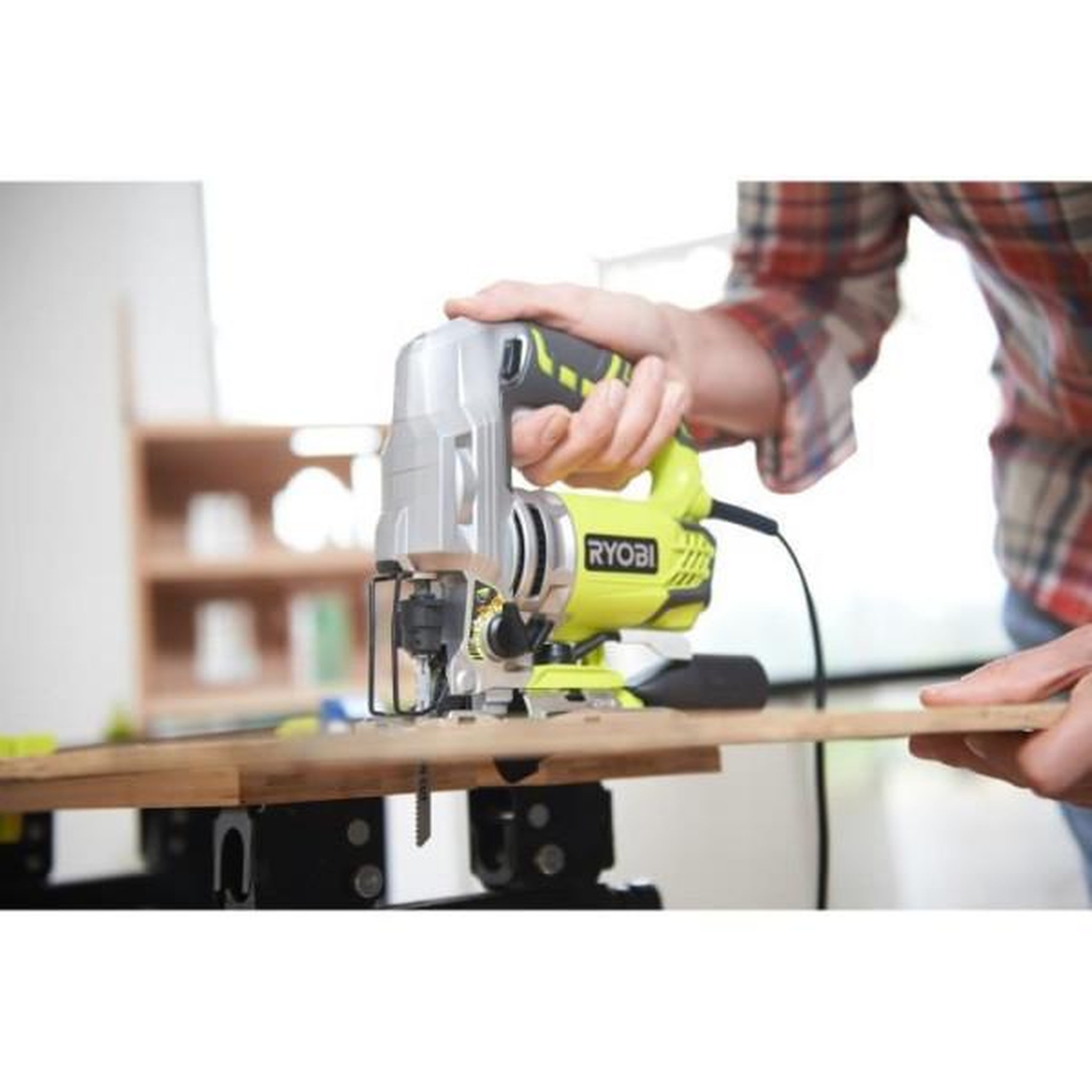 Ryobi RYOBI - Scie sauteuse 600 W - 500-3 100 cp/min - 85 mm bois + coffret, buse d'aspiration, 5 lames & clé hexagonale - RJS850-KA5