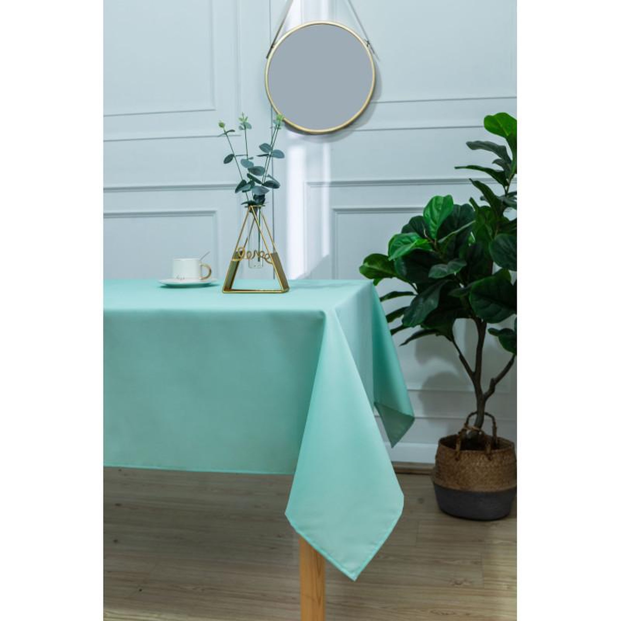 Voir la diapositive 1 : UNIVERS DECOR Nappe enduite avec traitement antitache Menthe rectangulaire 145 x 240 cm - Vert -
